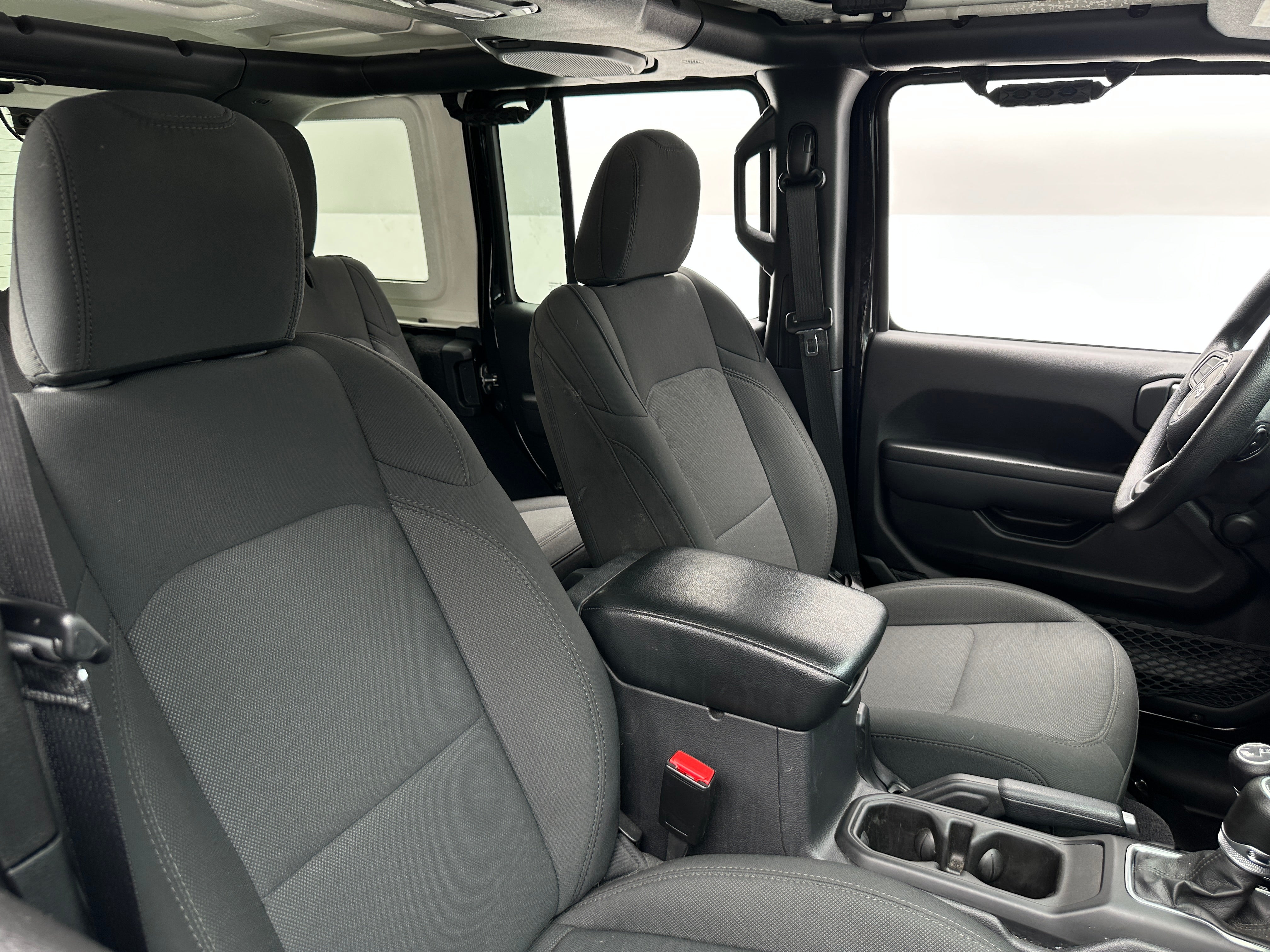 2023 Jeep Wrangler Unlimited Sport 2