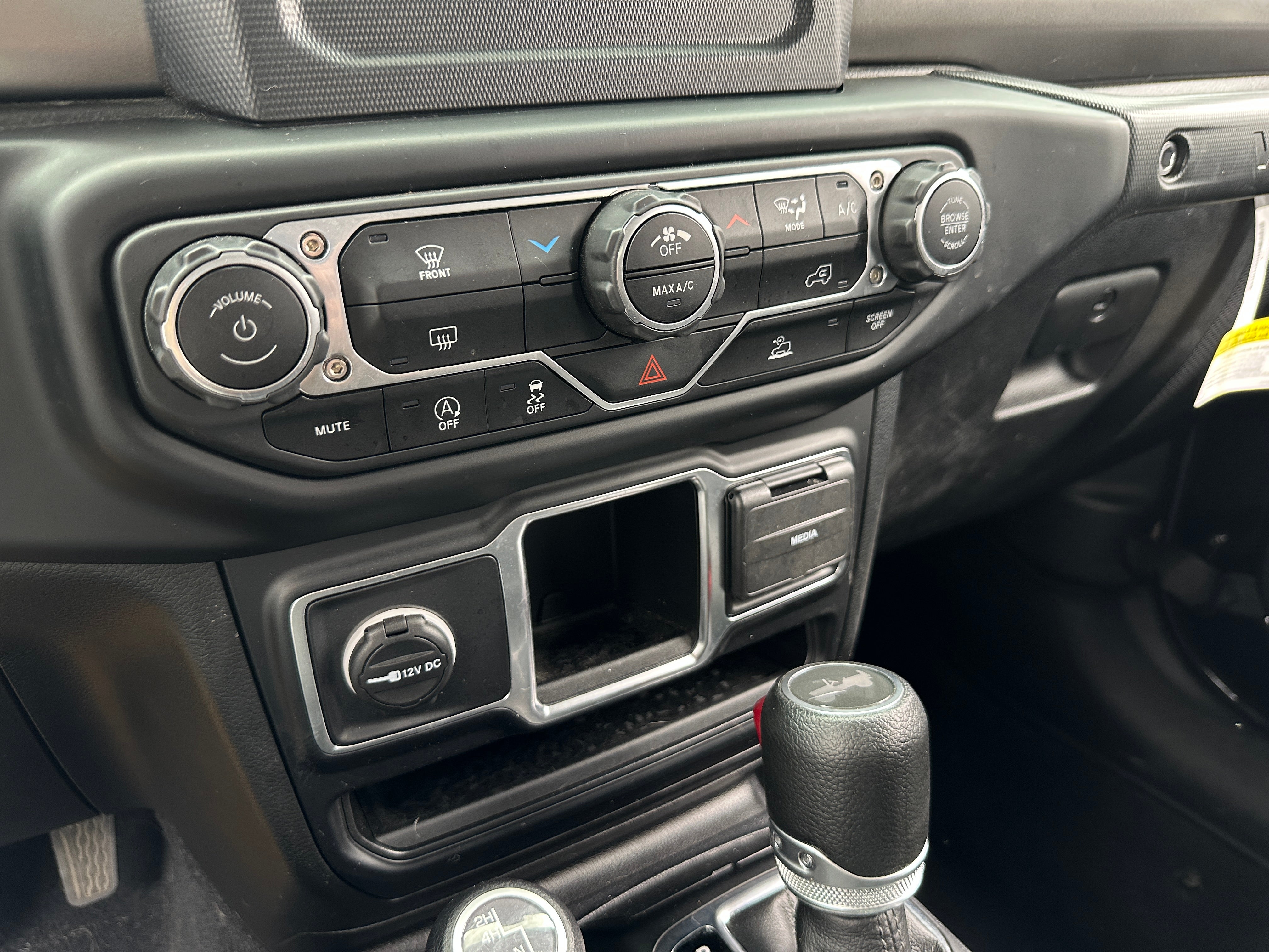 2023 Jeep Wrangler Unlimited Sport 4