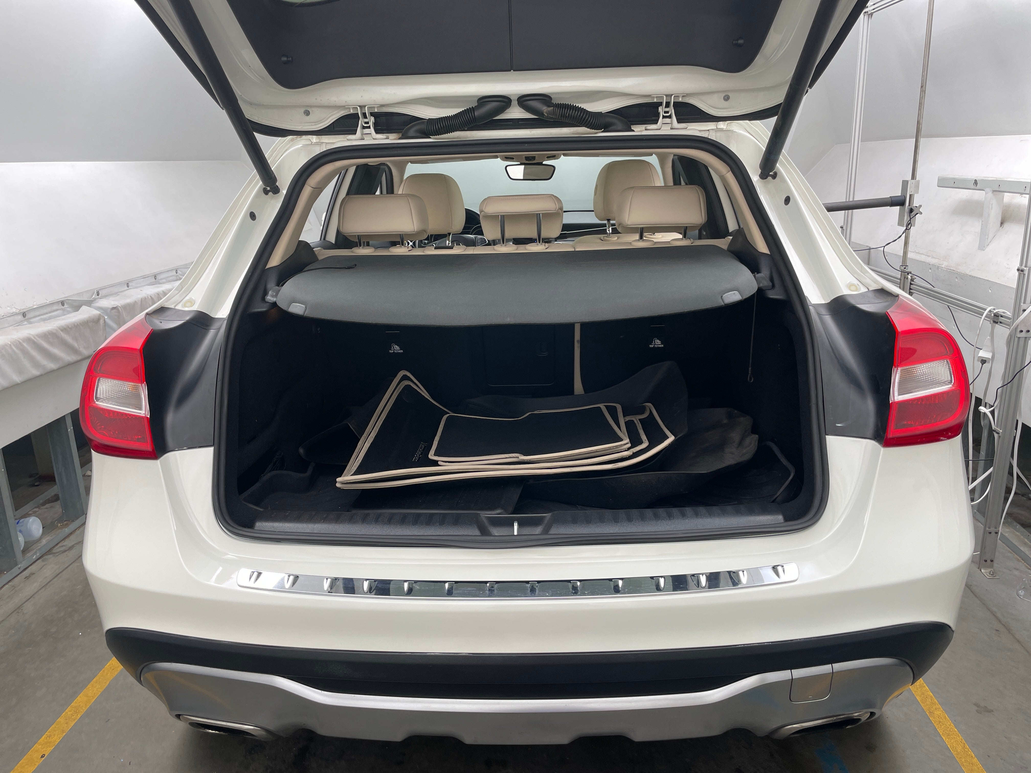 2018 Mercedes-Benz GLA 250 4MATIC 6