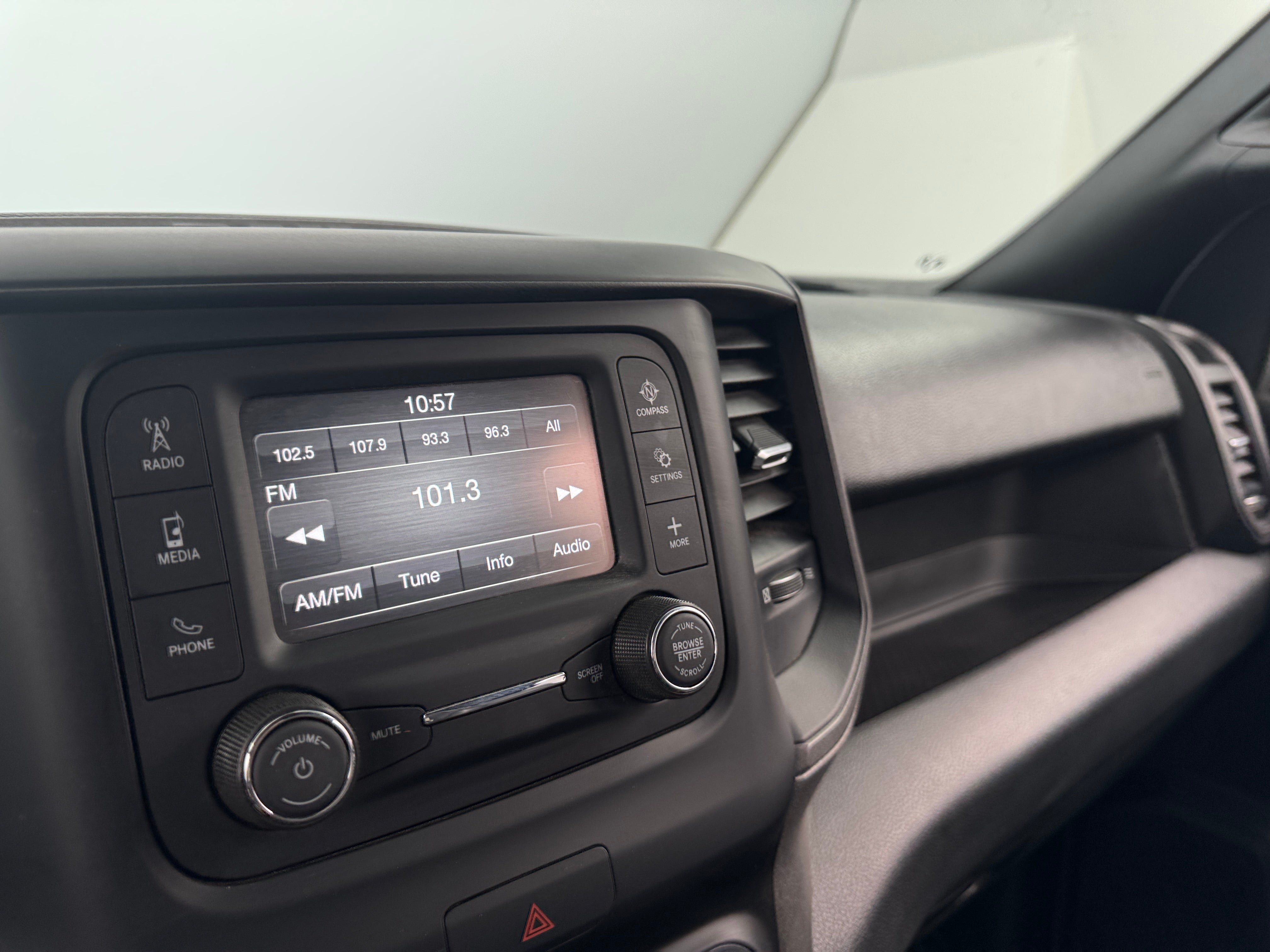2022 RAM 2500 Tradesman 4