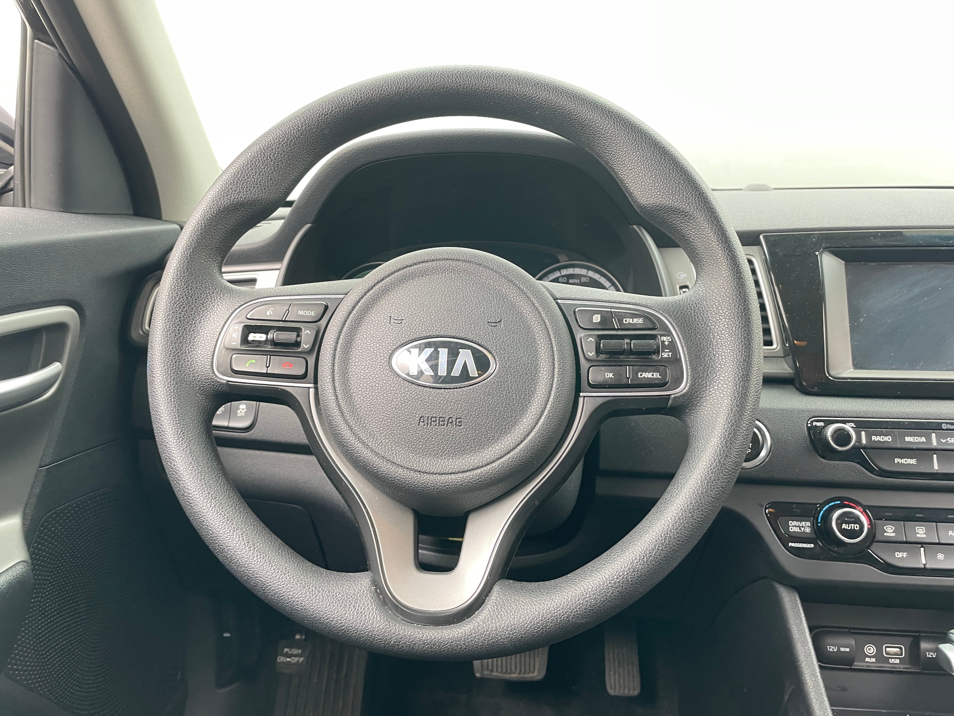 2019 Kia Niro LX 5