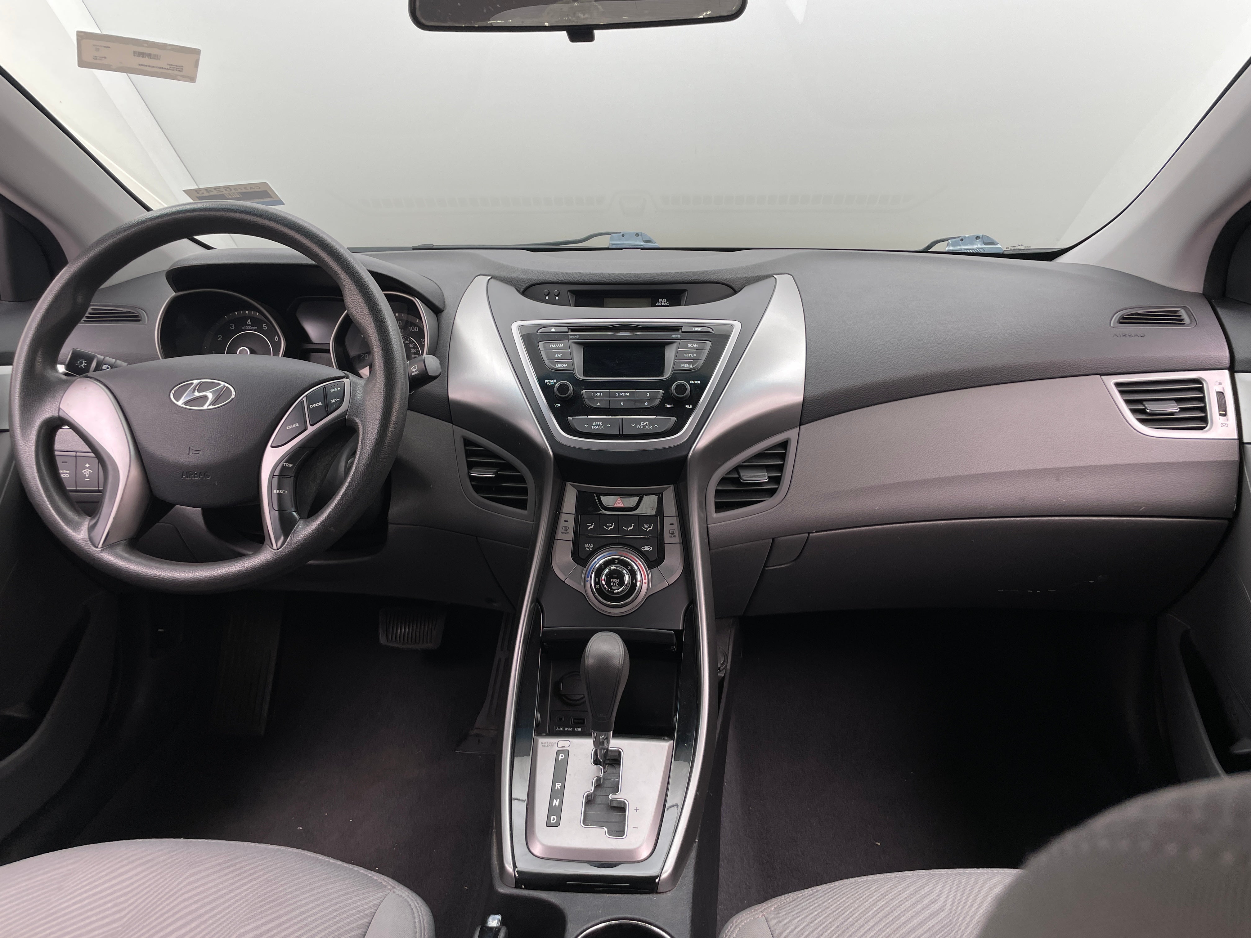 2013 Hyundai Elantra GLS 3