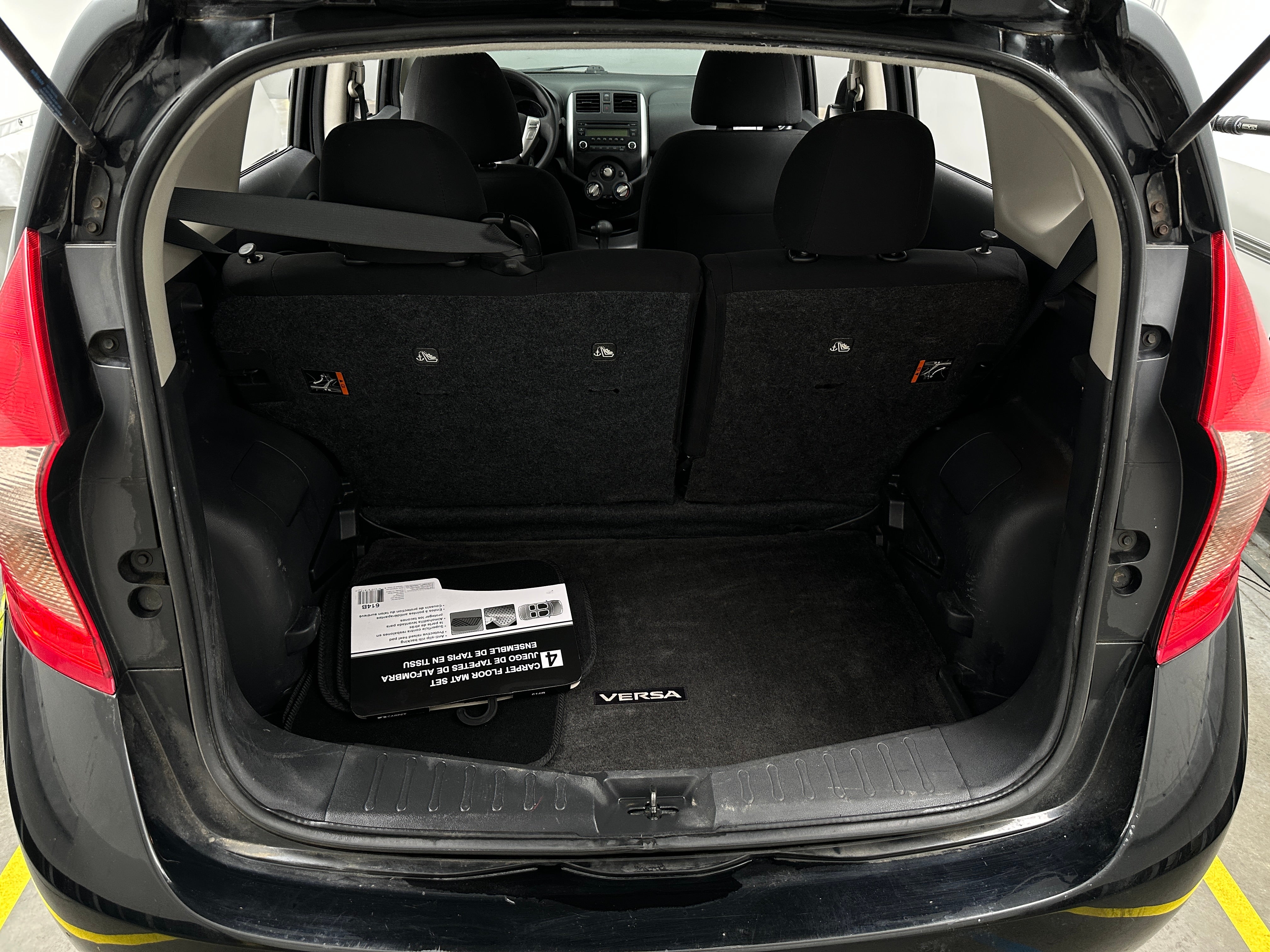 2014 Nissan Versa S 7