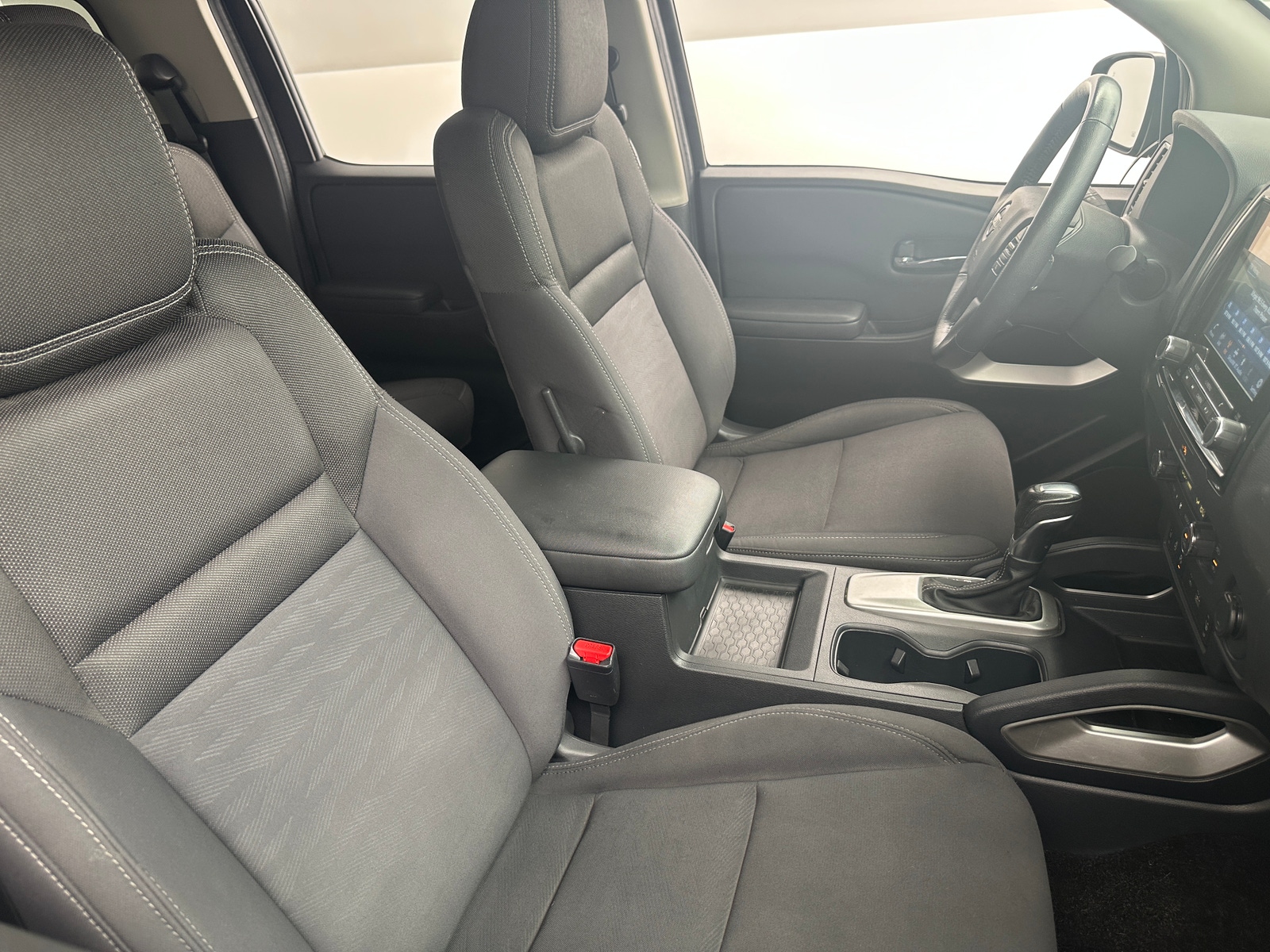 Thumbnail: 2022 Nissan Frontier - 2