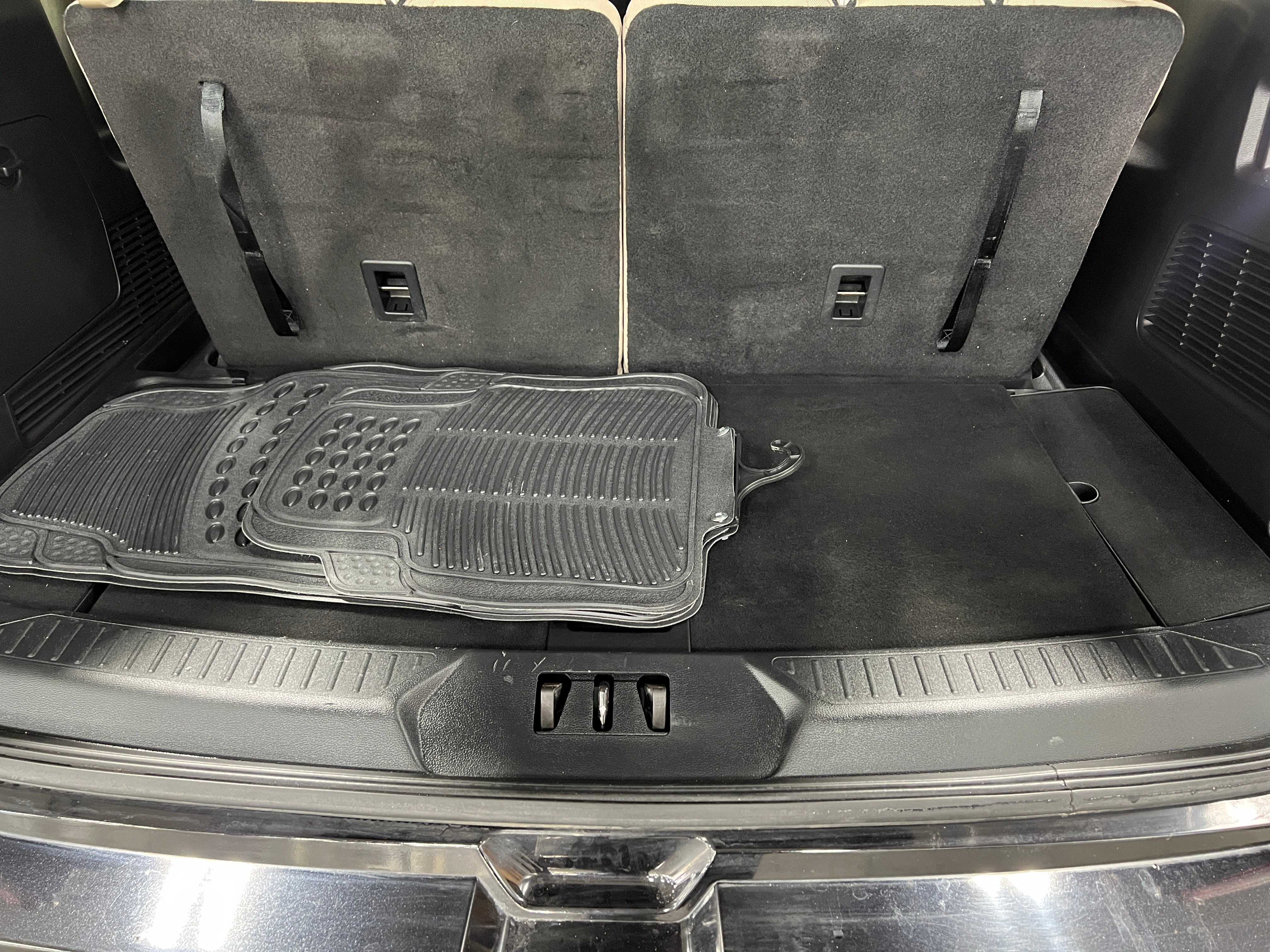 2021 Ford Explorer Base 7