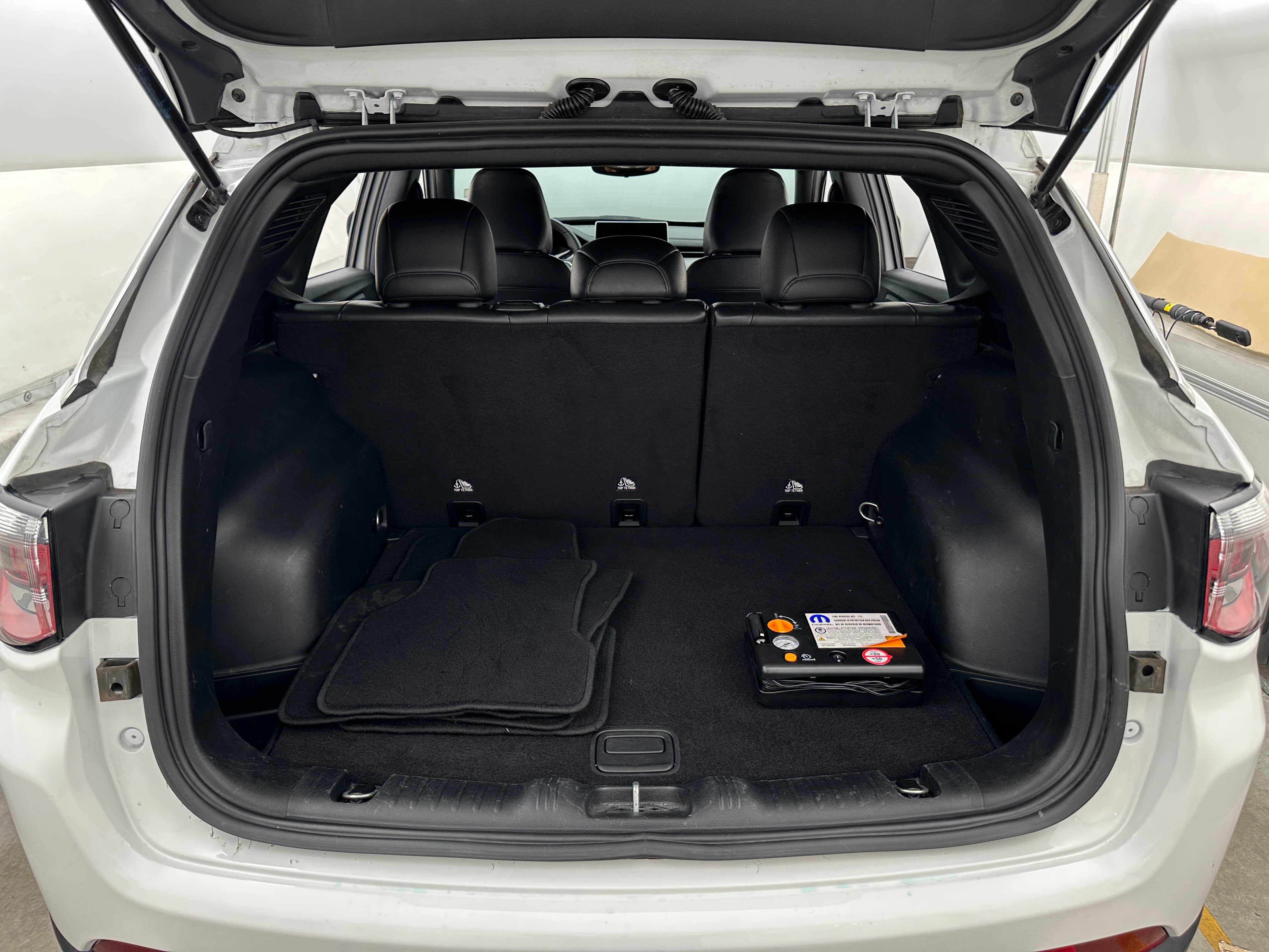 2023 Jeep Compass Latitude 7