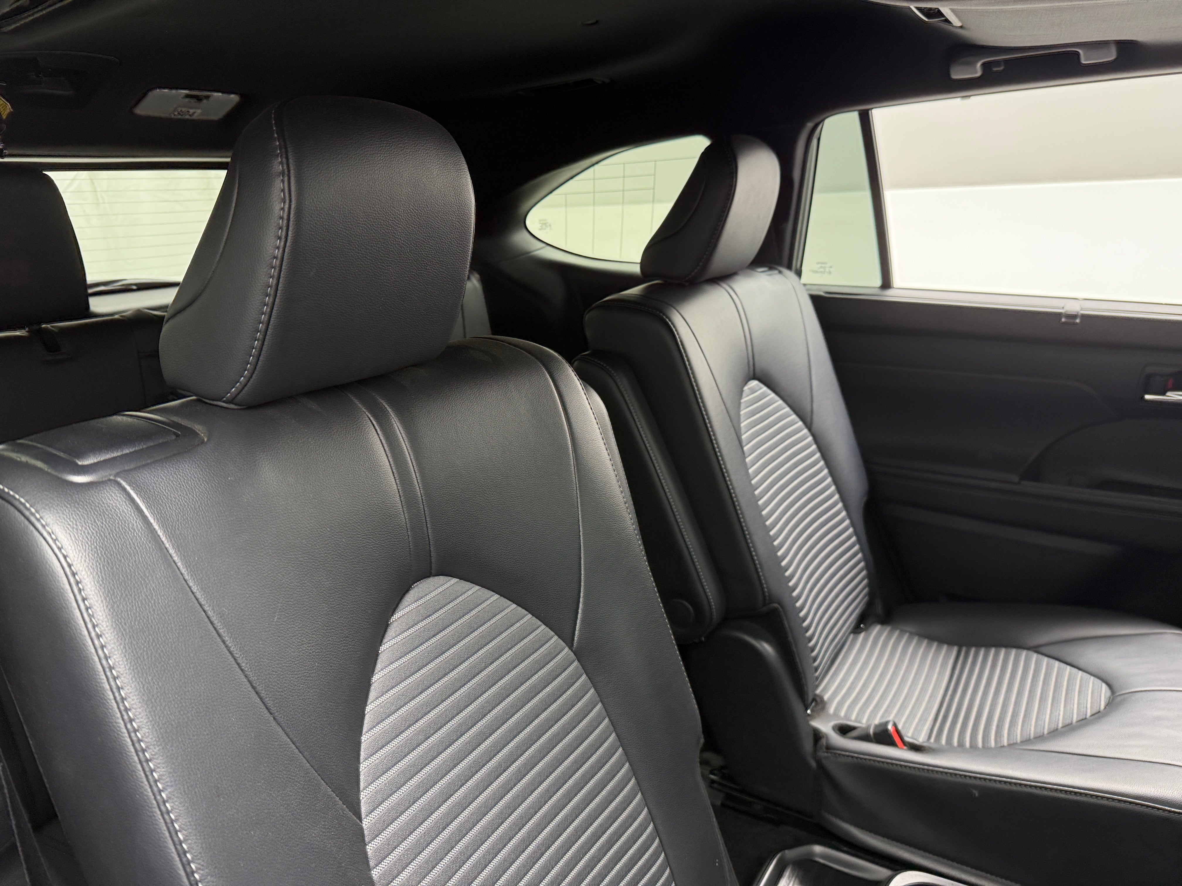 2024 Toyota Highlander XSE 5