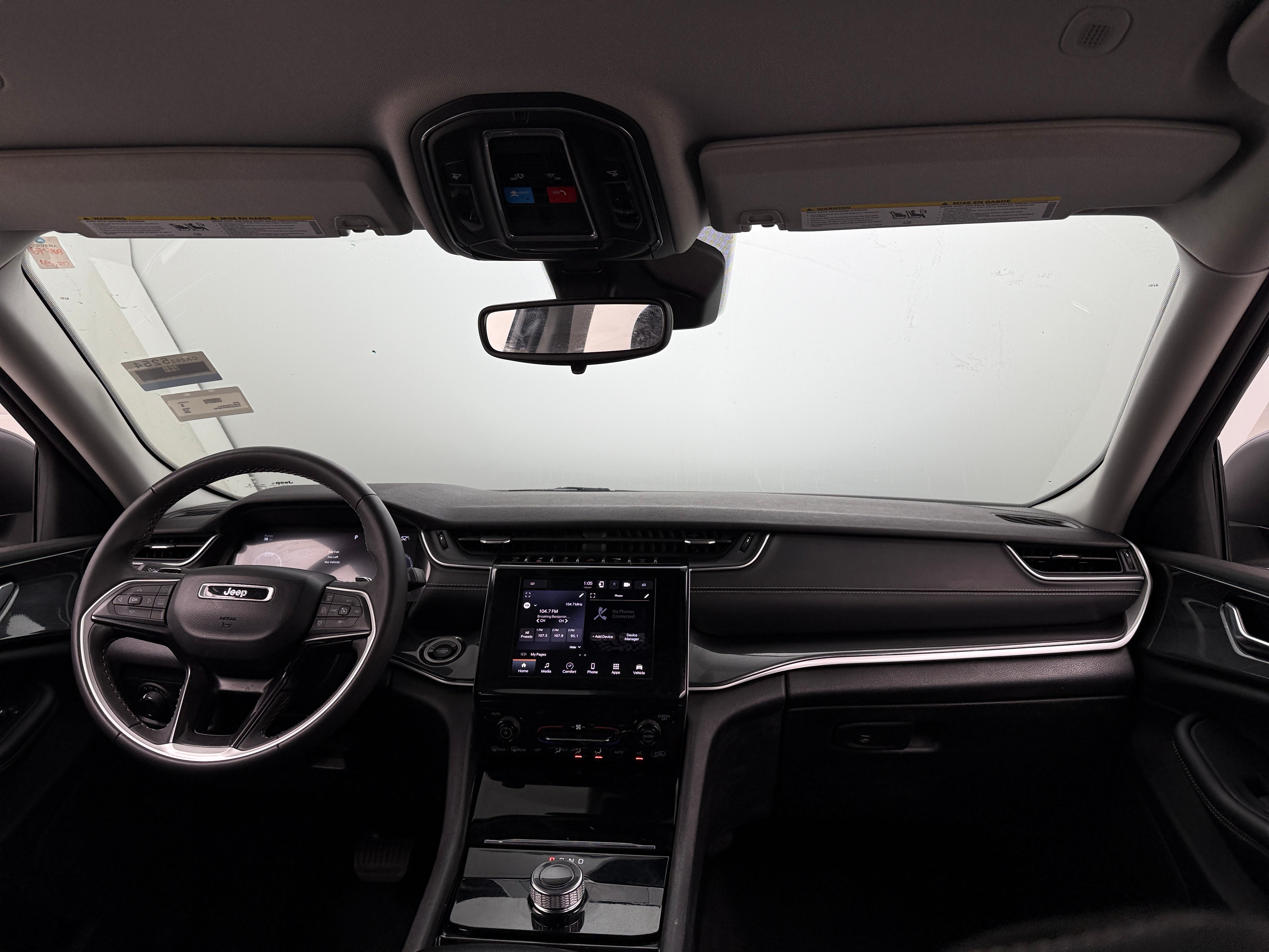 2023 Jeep Grand Cherokee L Laredo 3