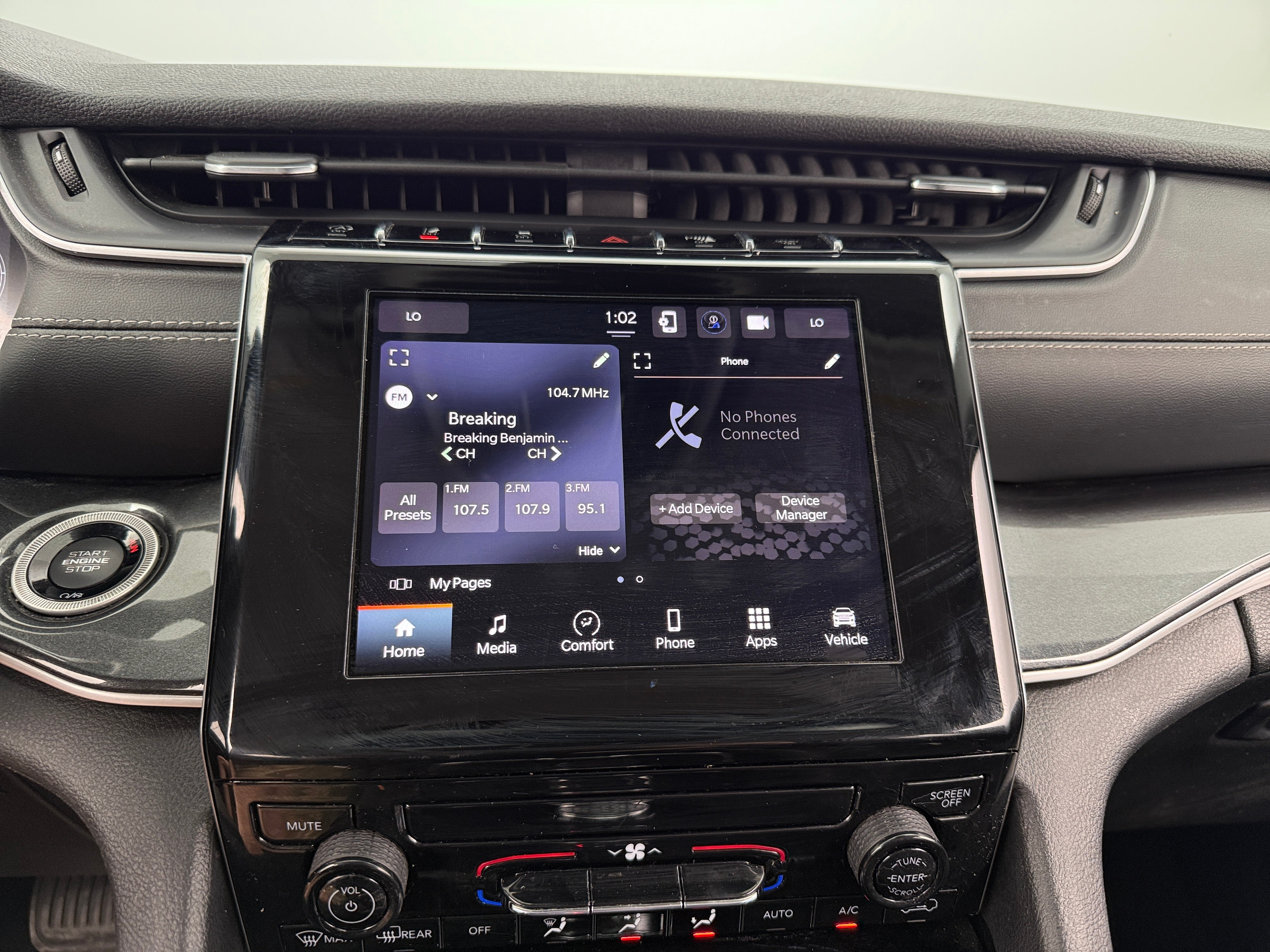 2023 Jeep Grand Cherokee L Laredo 4
