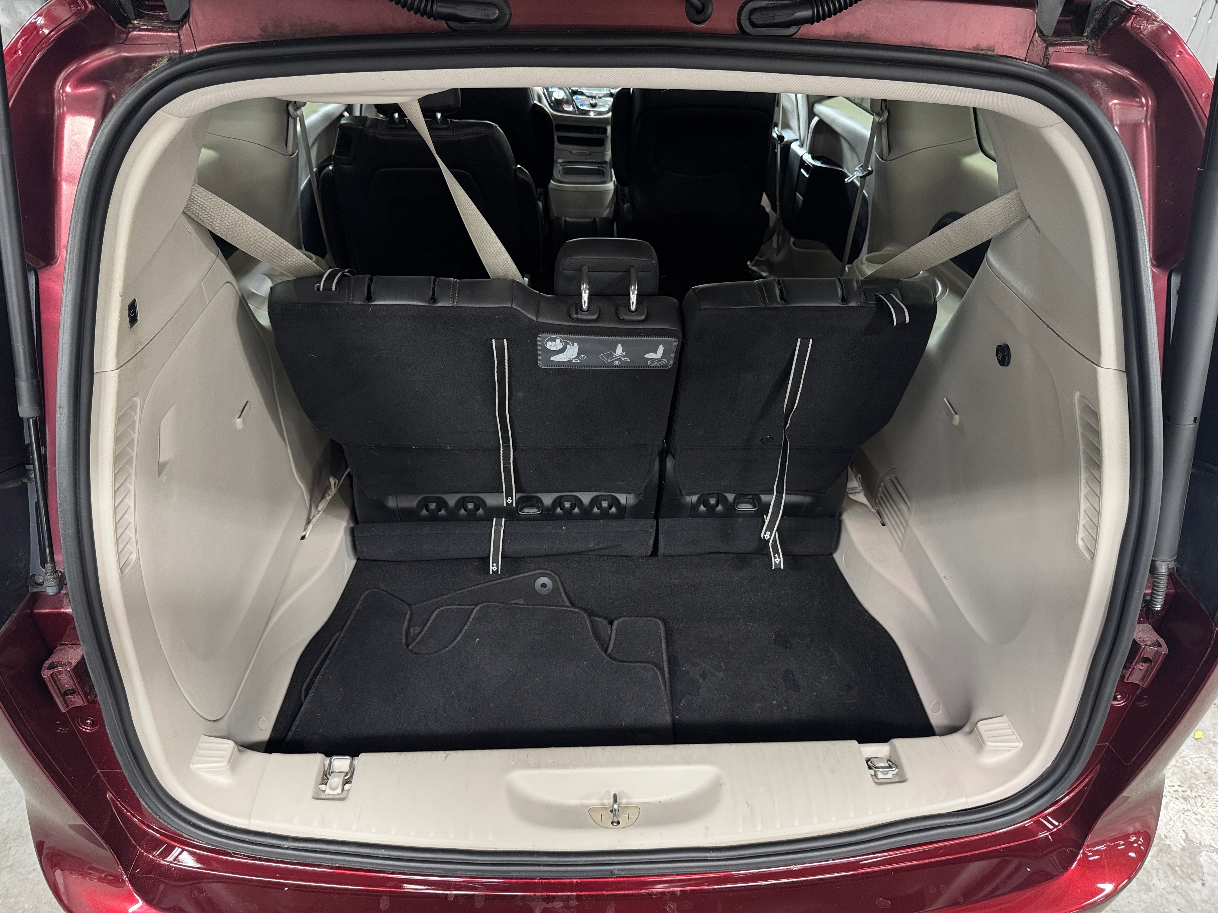 2017 Chrysler Pacifica Touring L 6