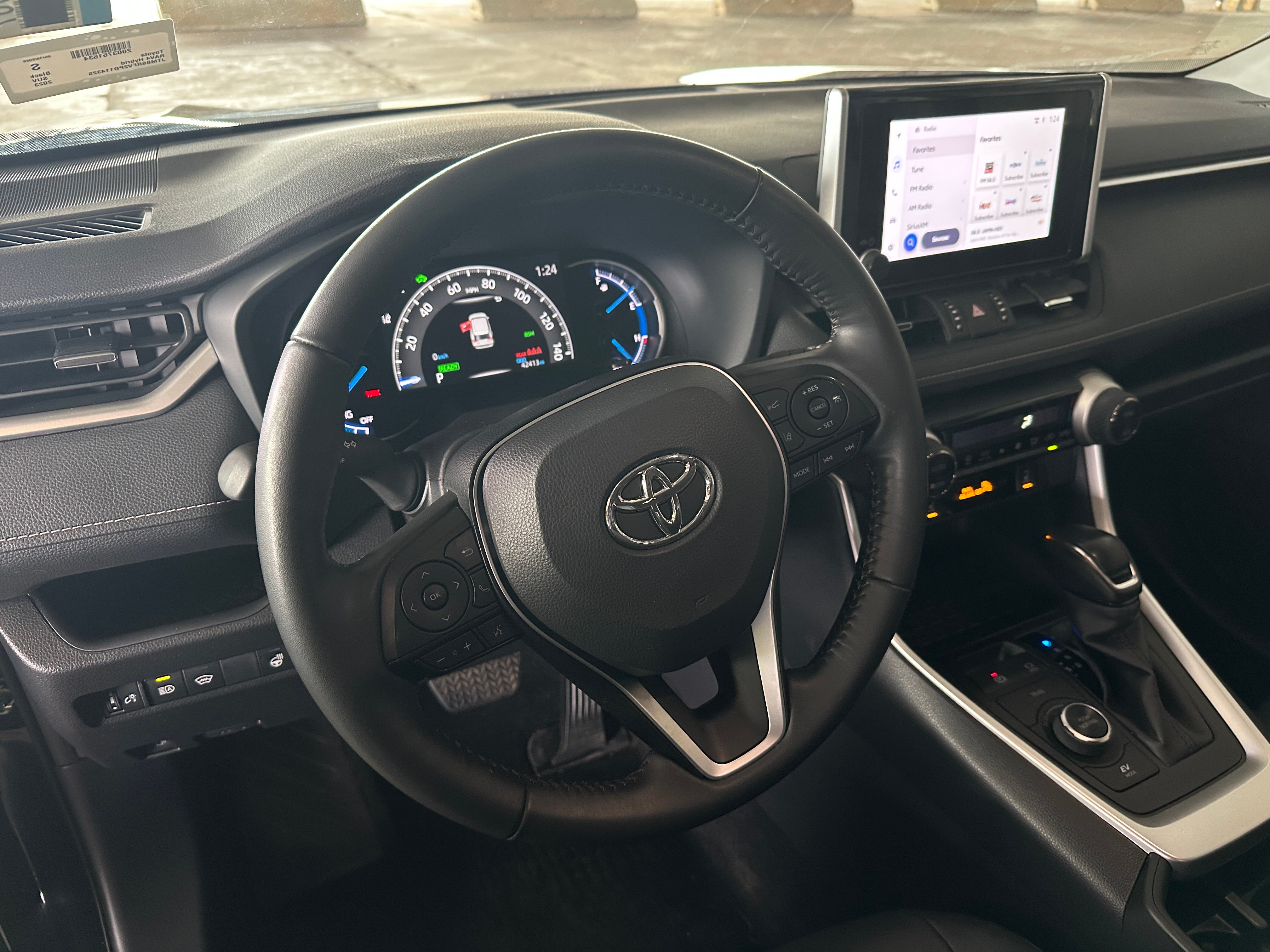 2023 Toyota RAV4 XLE Premium 5
