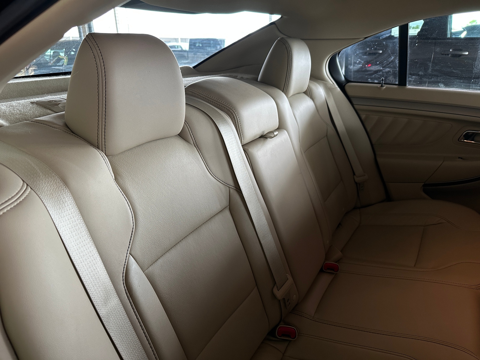 Thumbnail: 2013 Ford Taurus - 6