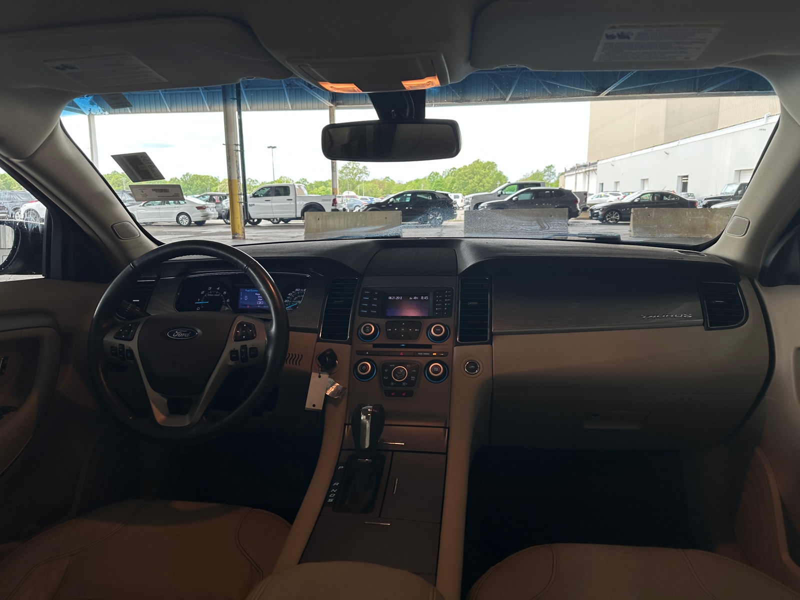 Thumbnail: 2013 Ford Taurus - 3