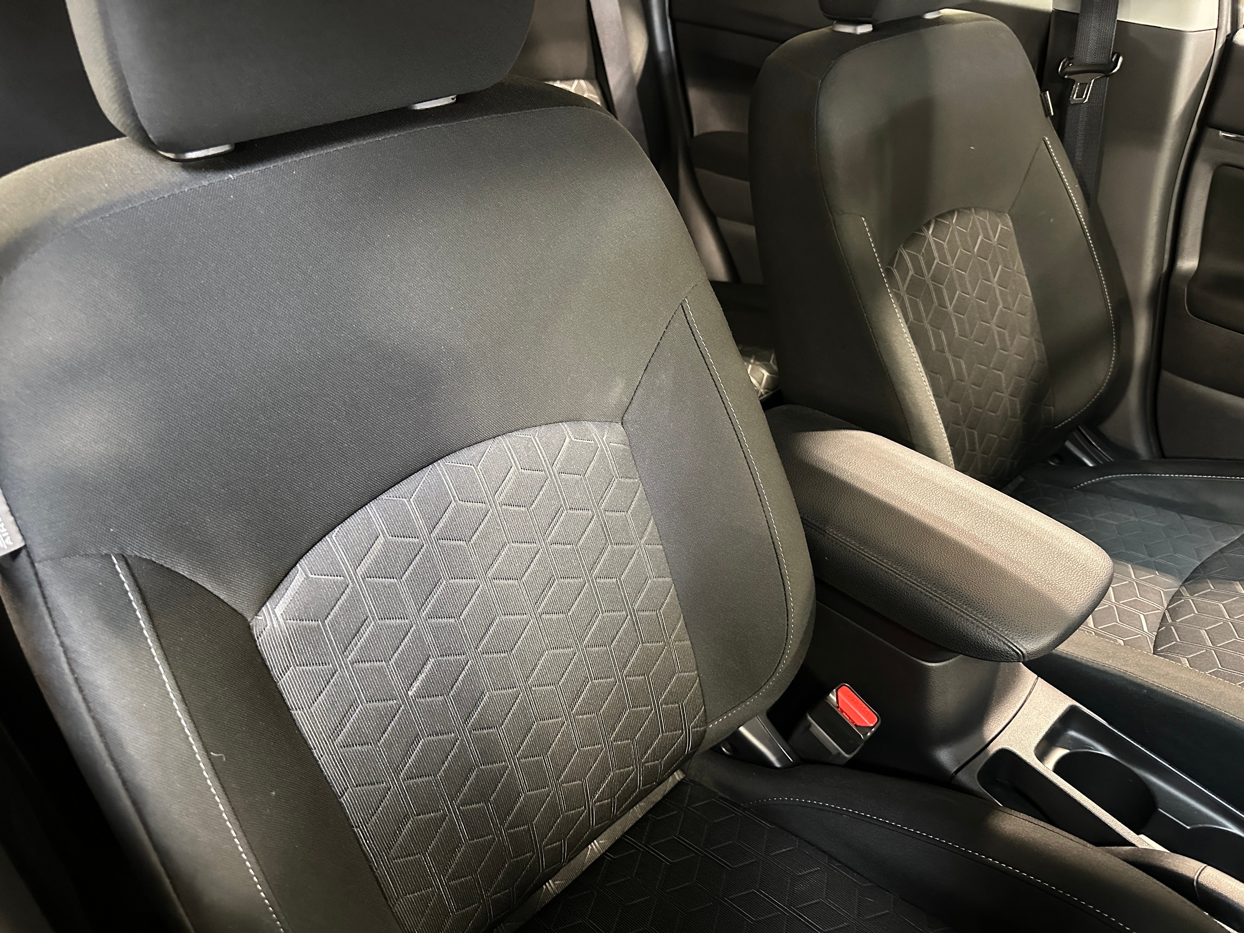 2023 Mitsubishi Outlander Sport ES 2