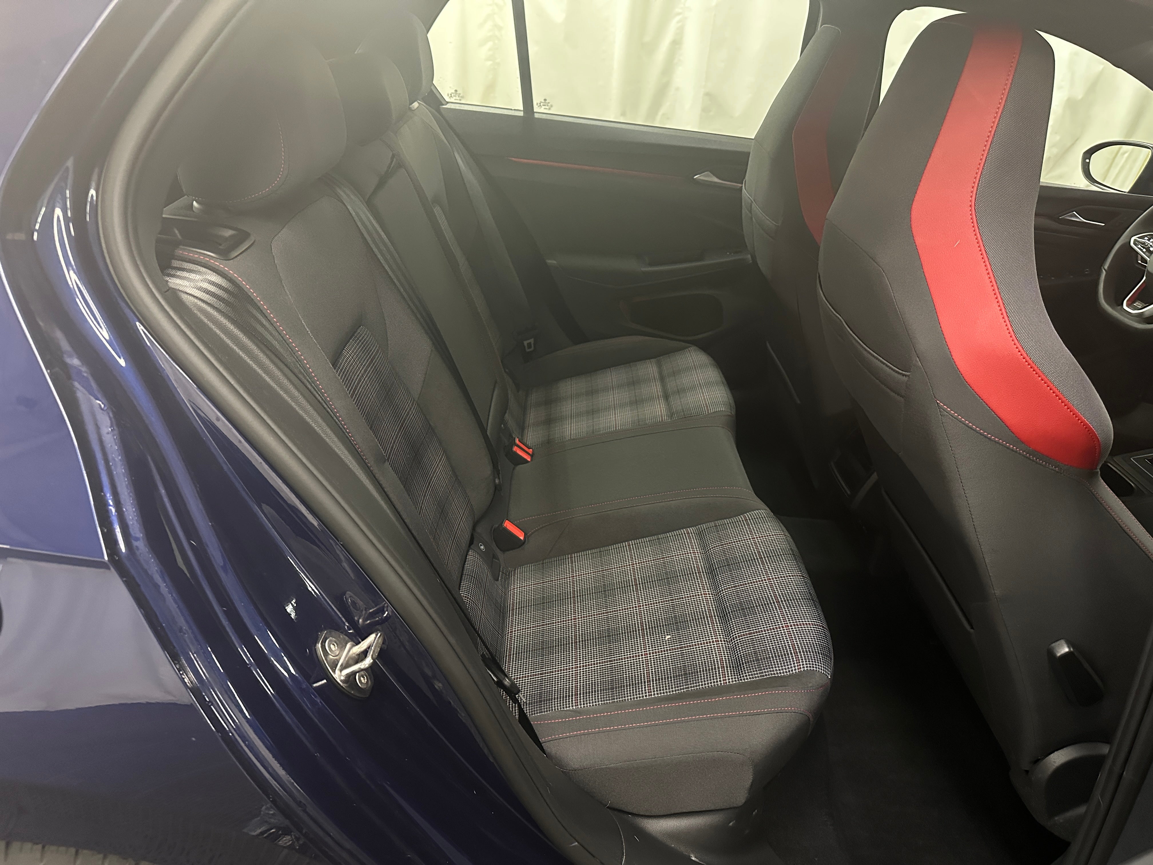 2022 Volkswagen Golf GTI S 6