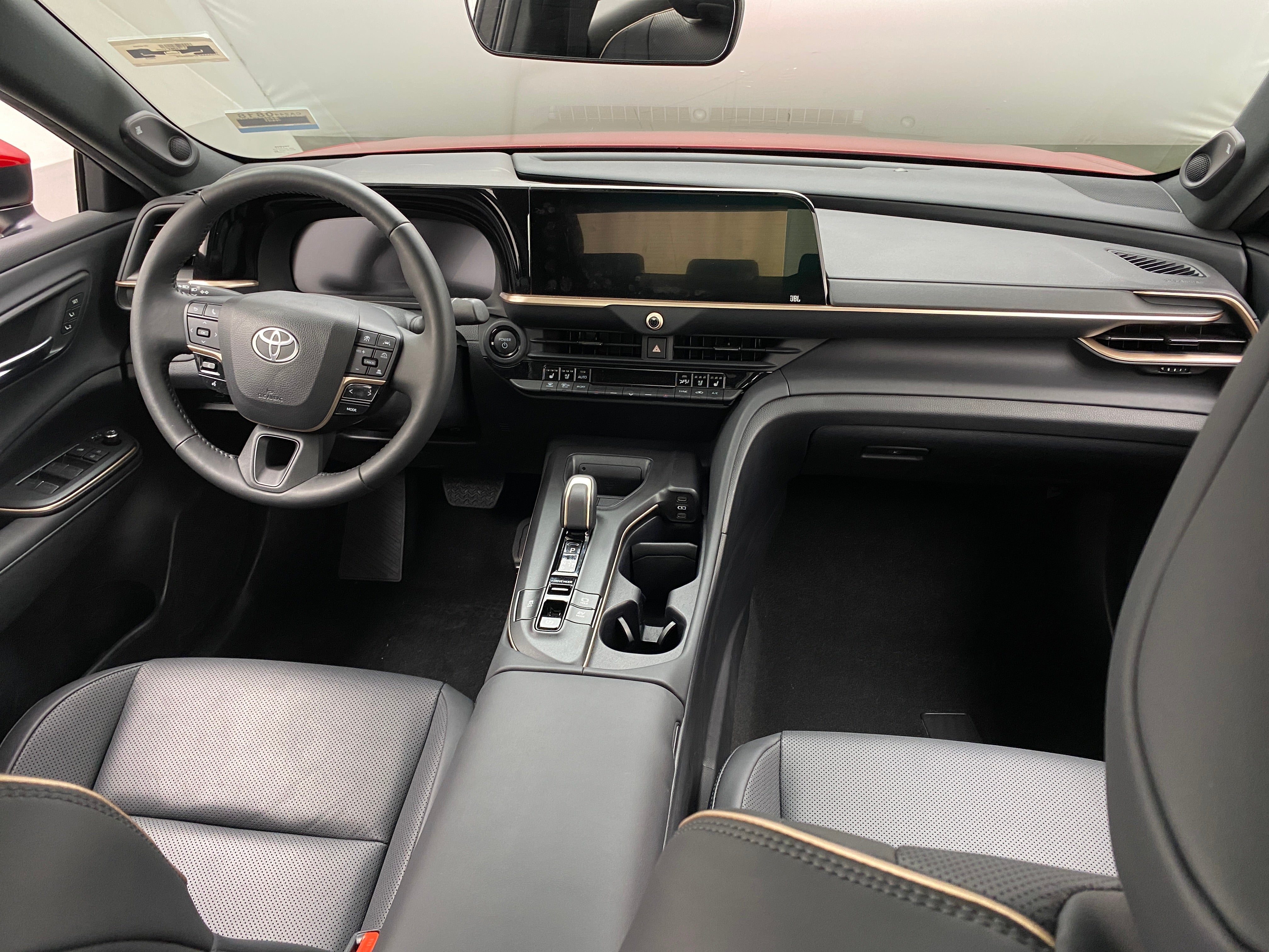 2023 Toyota Crown Limited 3
