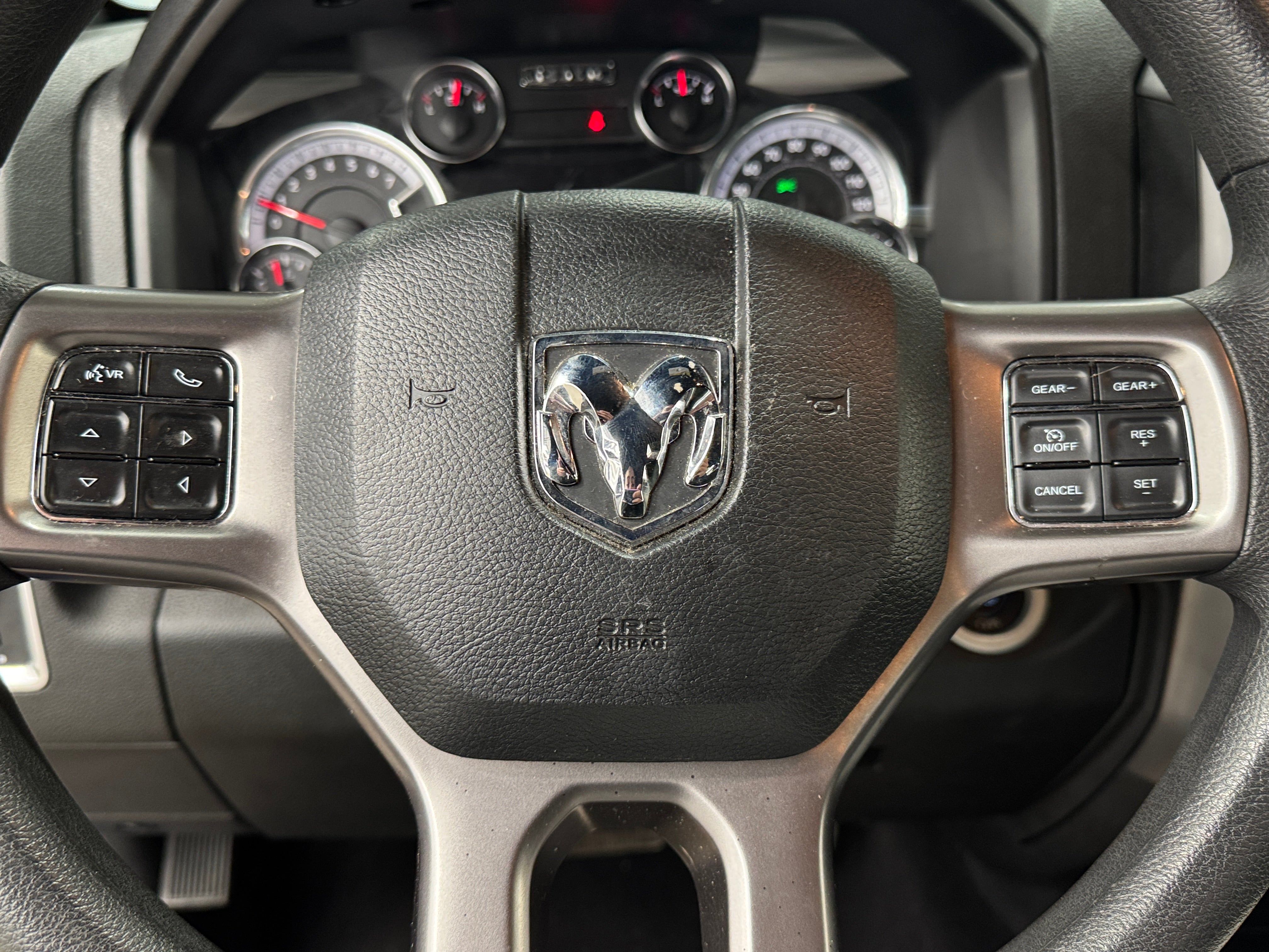 2022 RAM 1500 Classic Warlock 5
