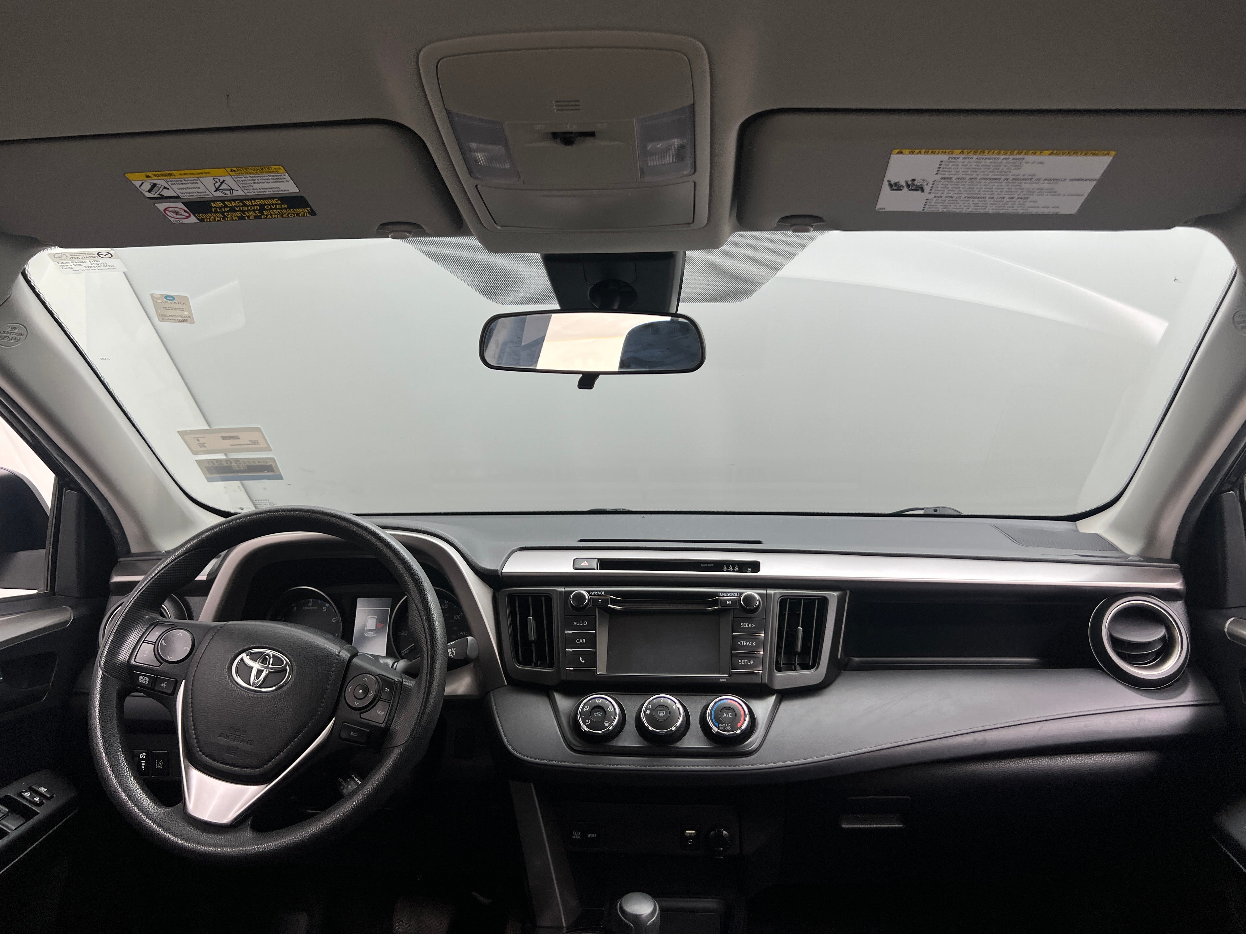 2018 Toyota RAV4 LE 3