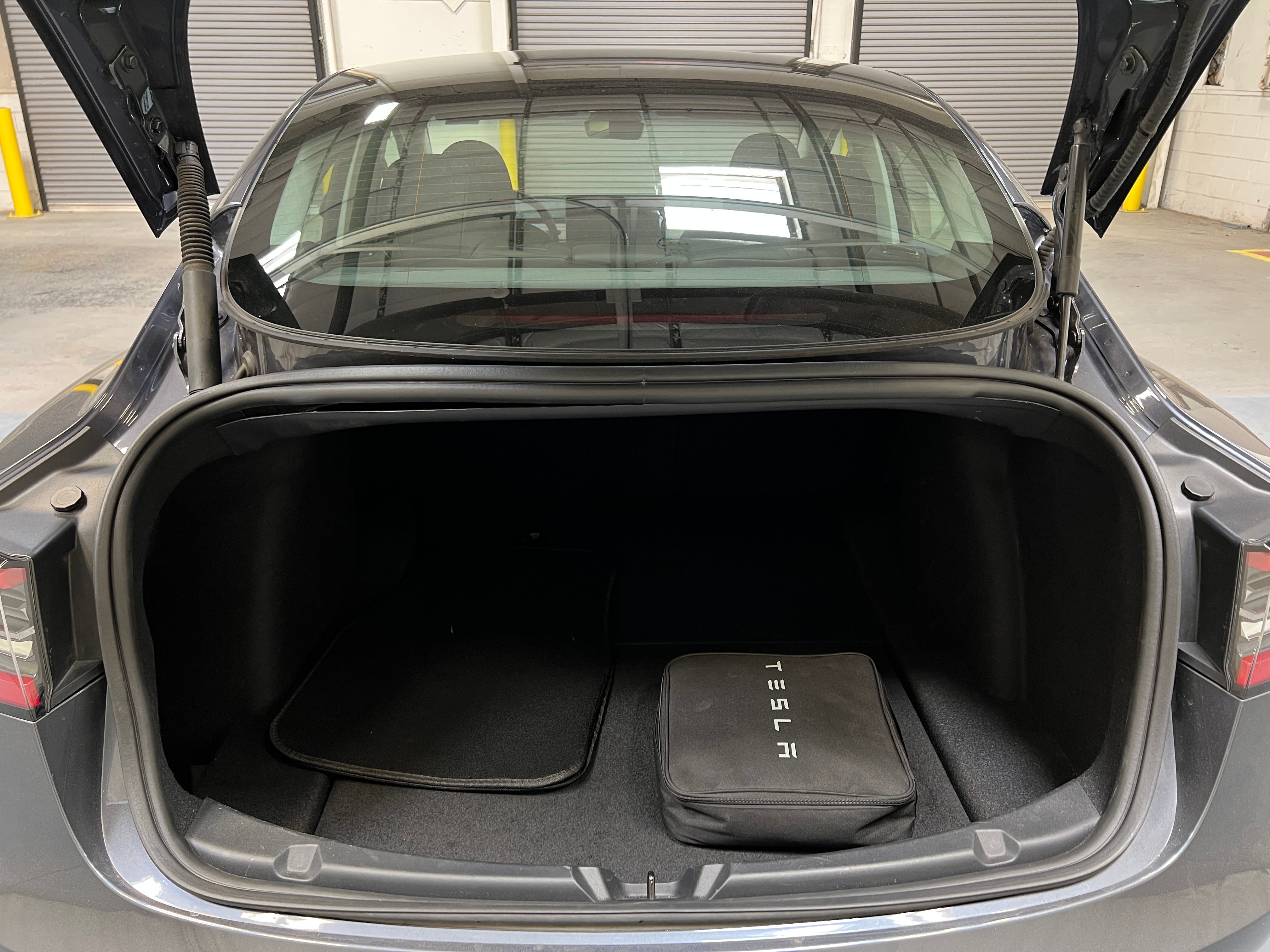 2023 Tesla Model 3 Standard Range 5