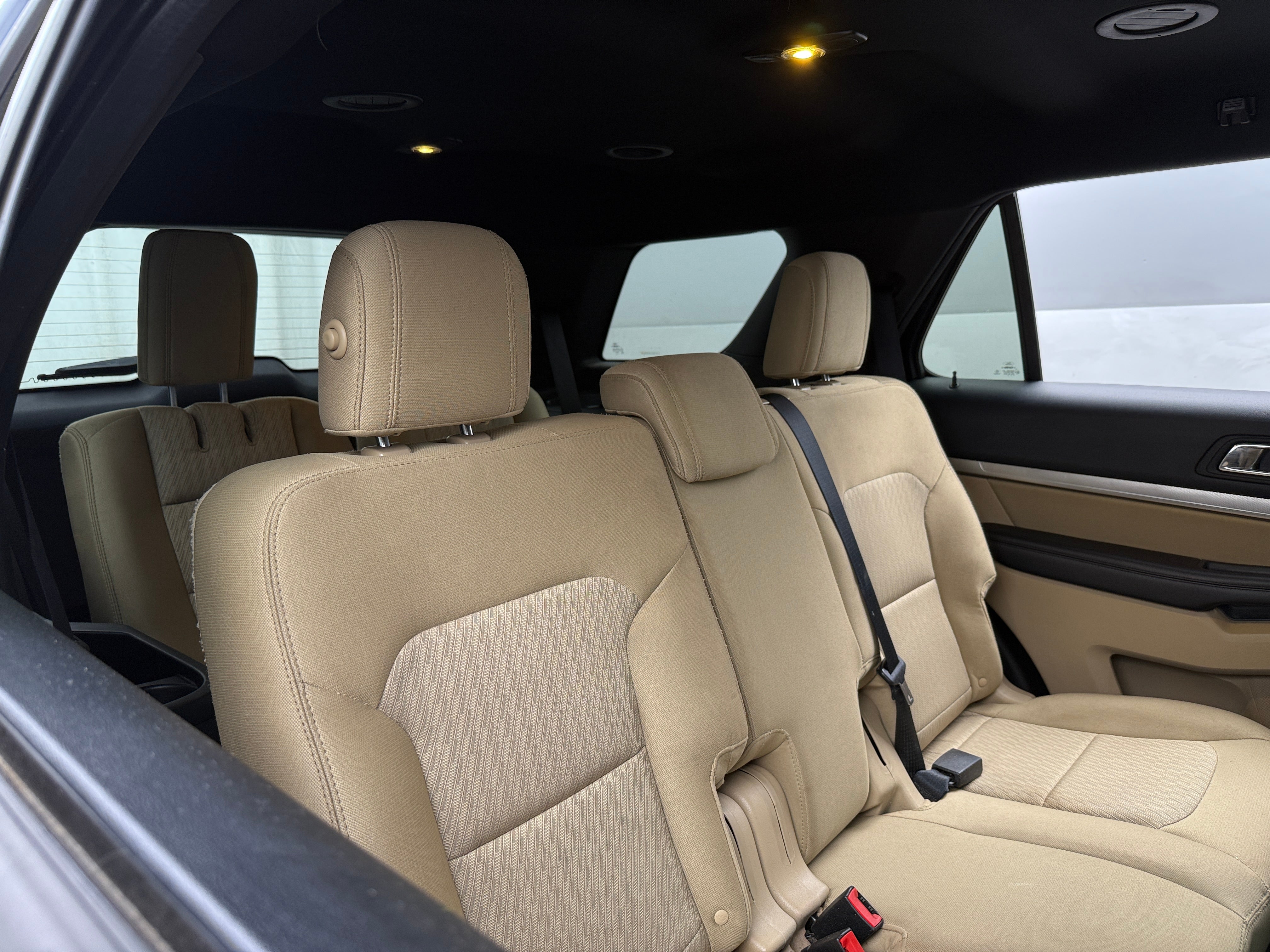 2016 Ford Explorer Base 6