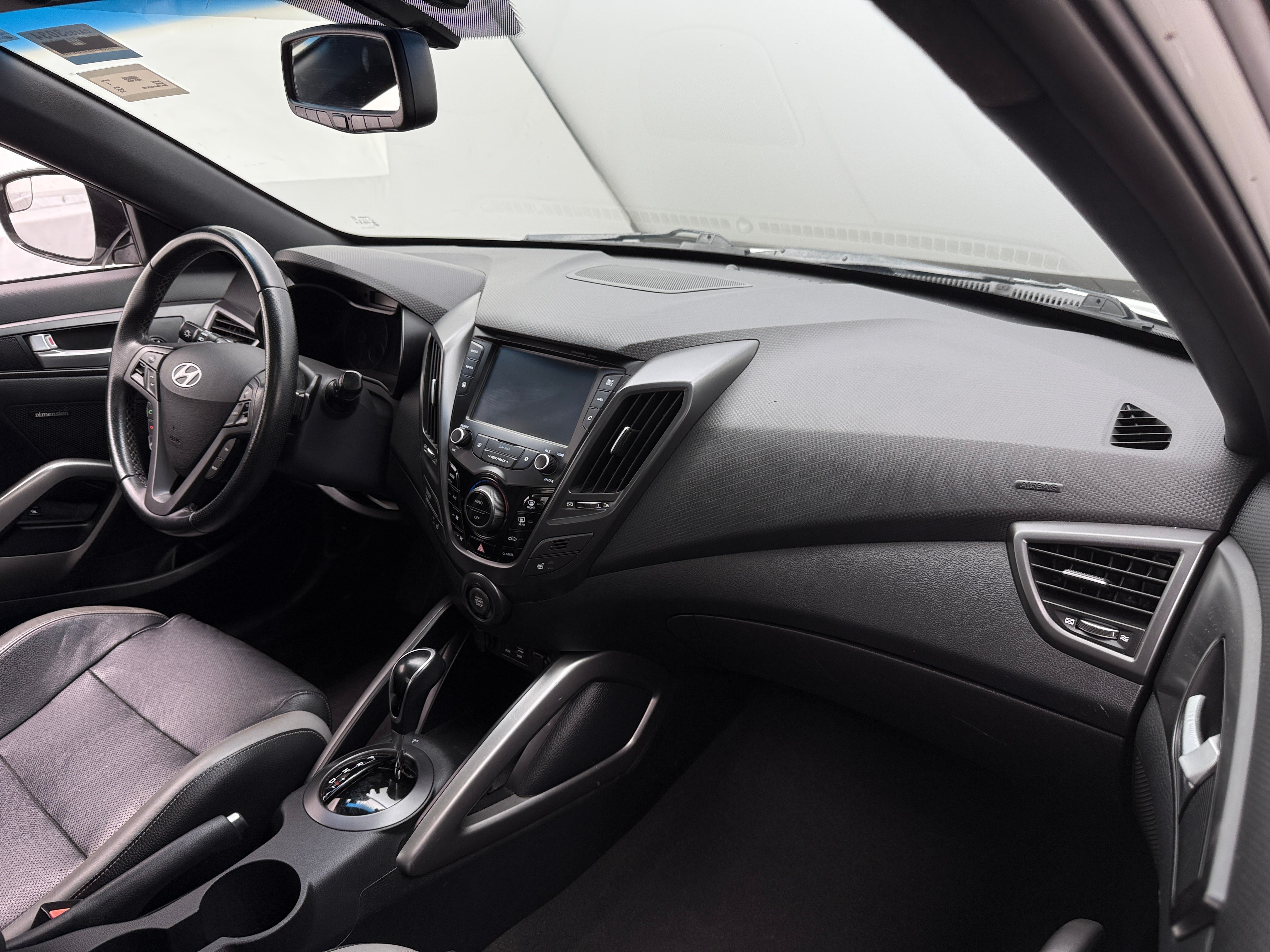 2016 Hyundai Veloster Turbo 2