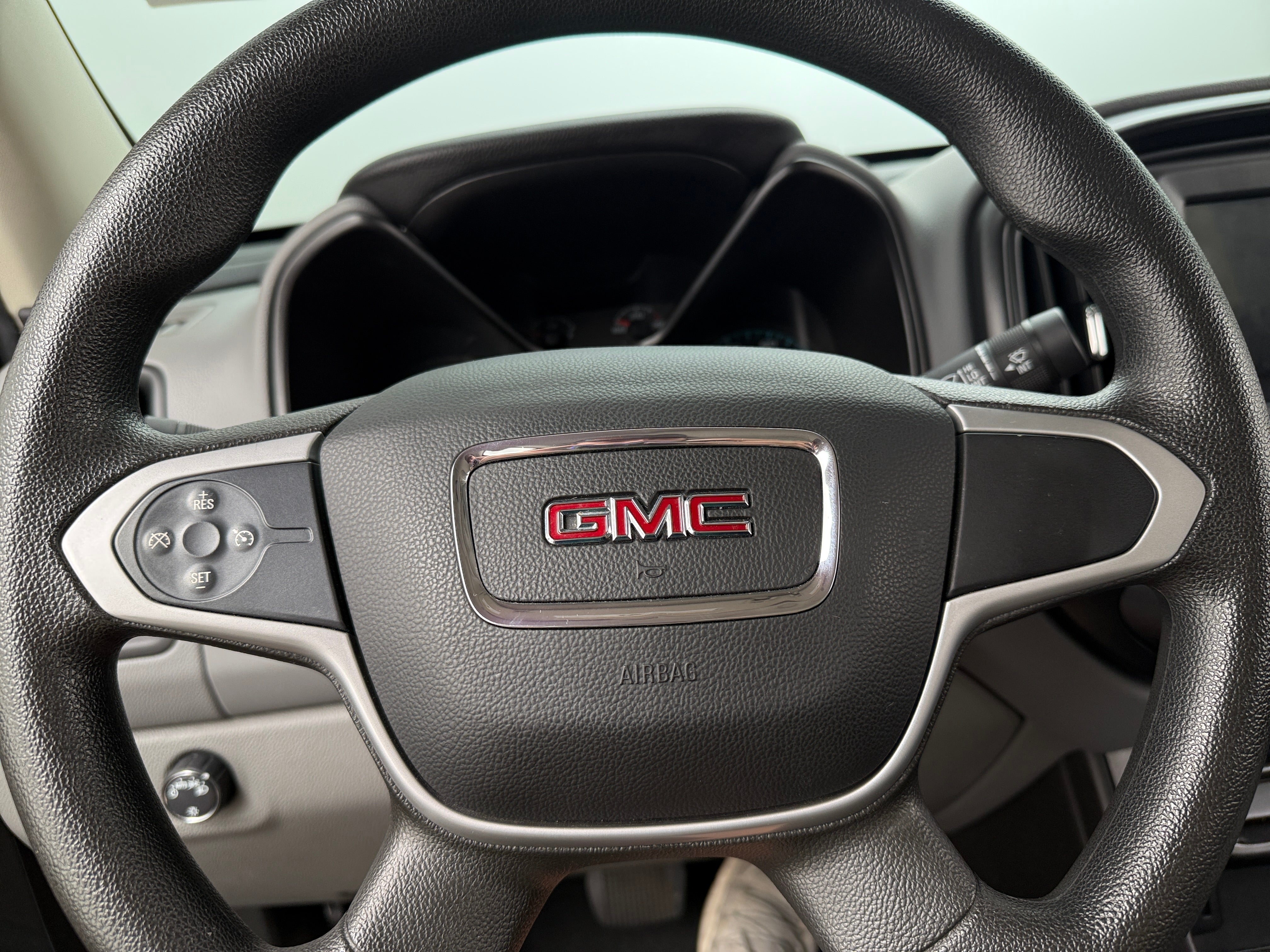 2021 GMC Canyon Elevation Standard 4