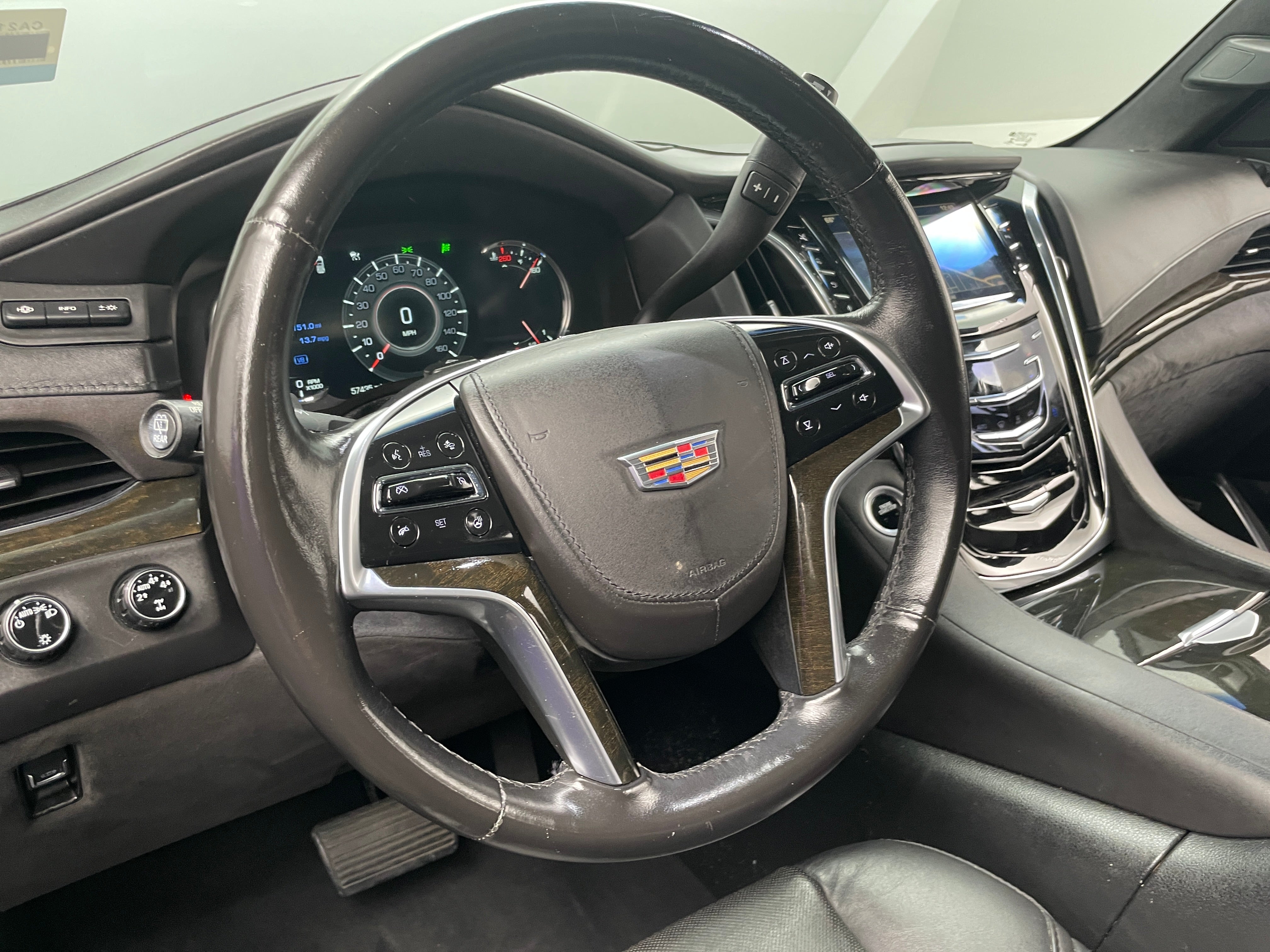 2016 Cadillac Escalade Platinum 4