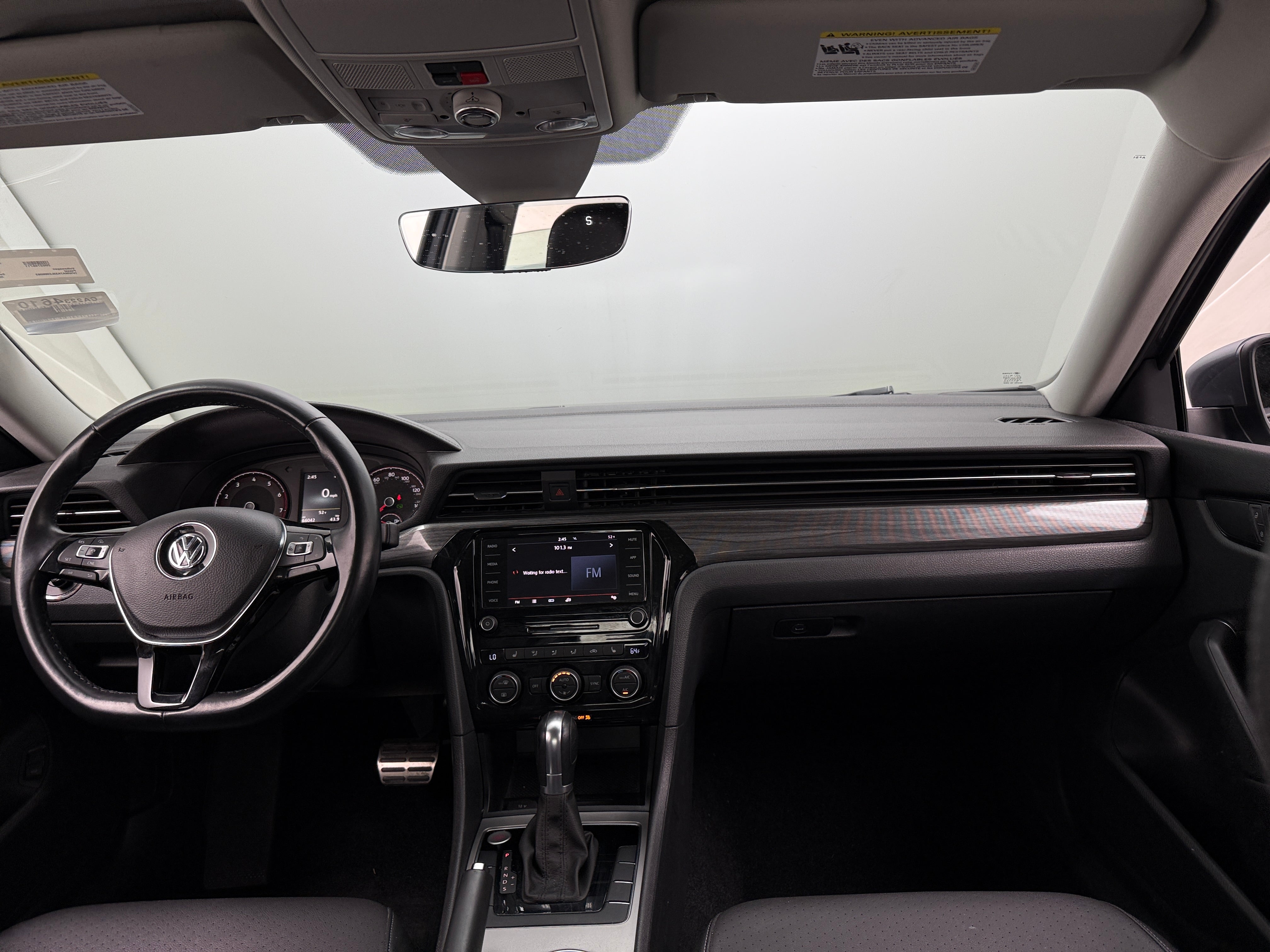 2020 Volkswagen Passat R-Line 2