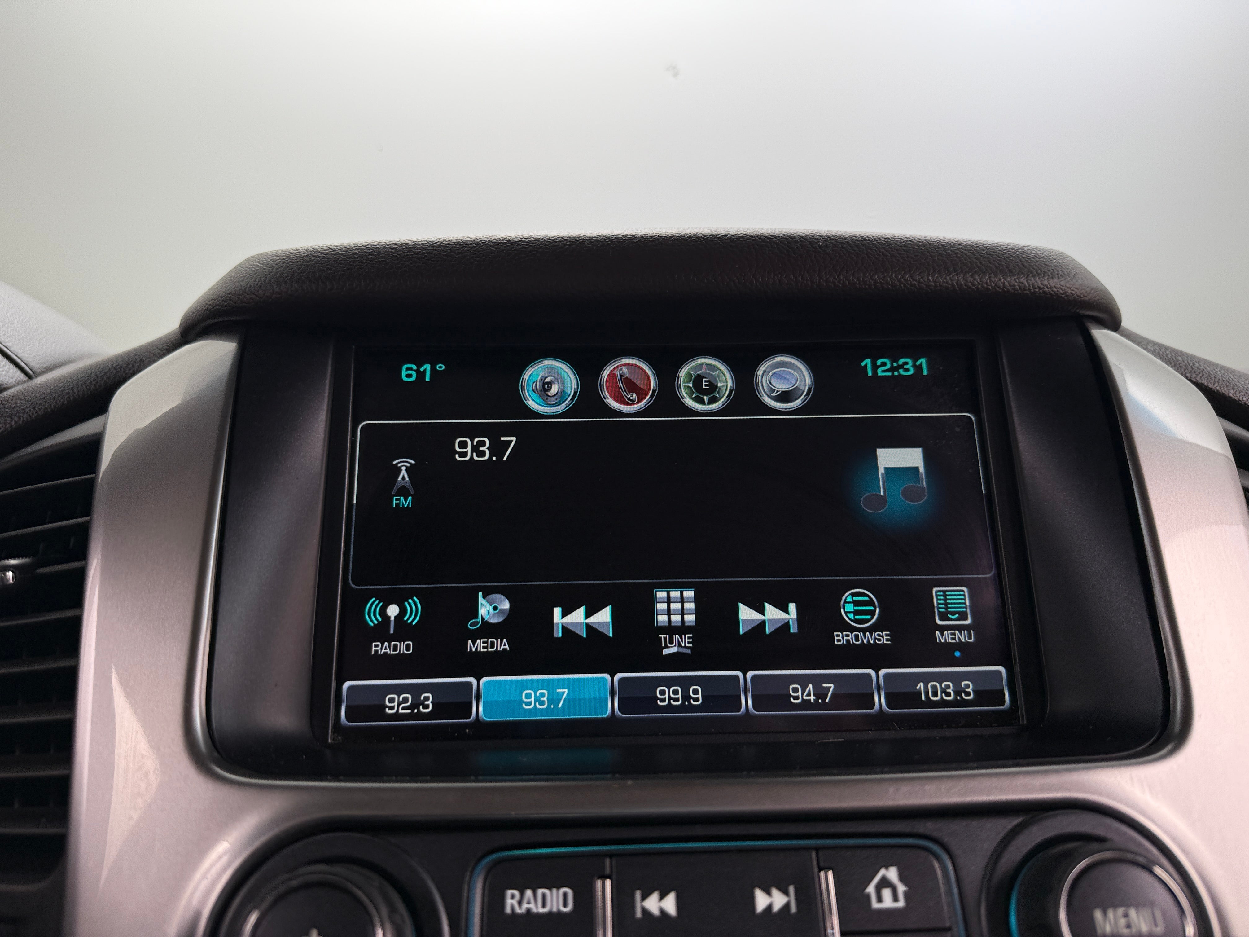 2016 Chevrolet Tahoe LT 3