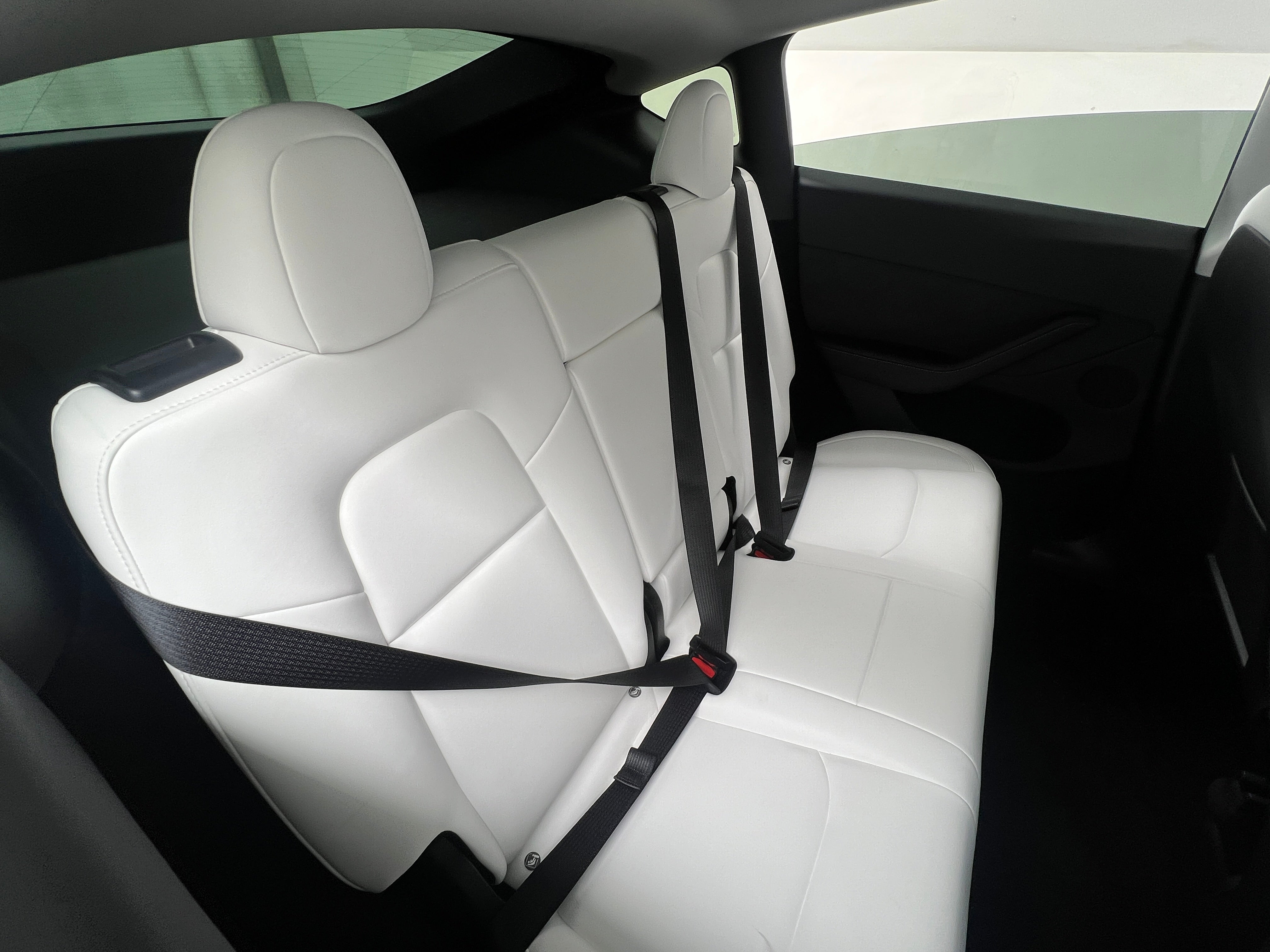 2024 Tesla Model Y Long Range 5