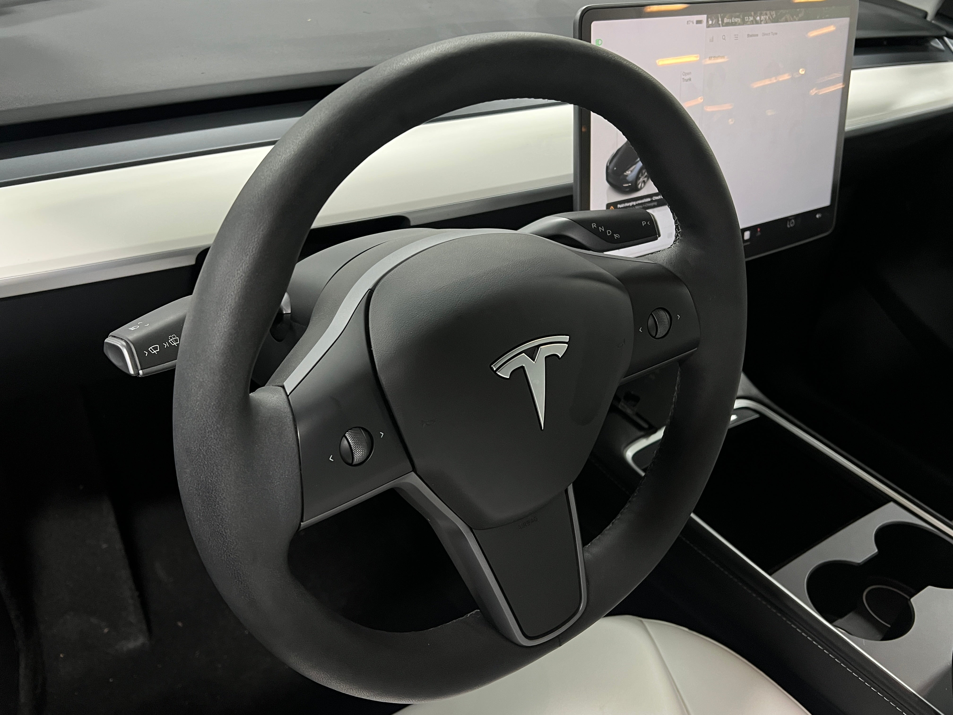 2024 Tesla Model Y Long Range 4