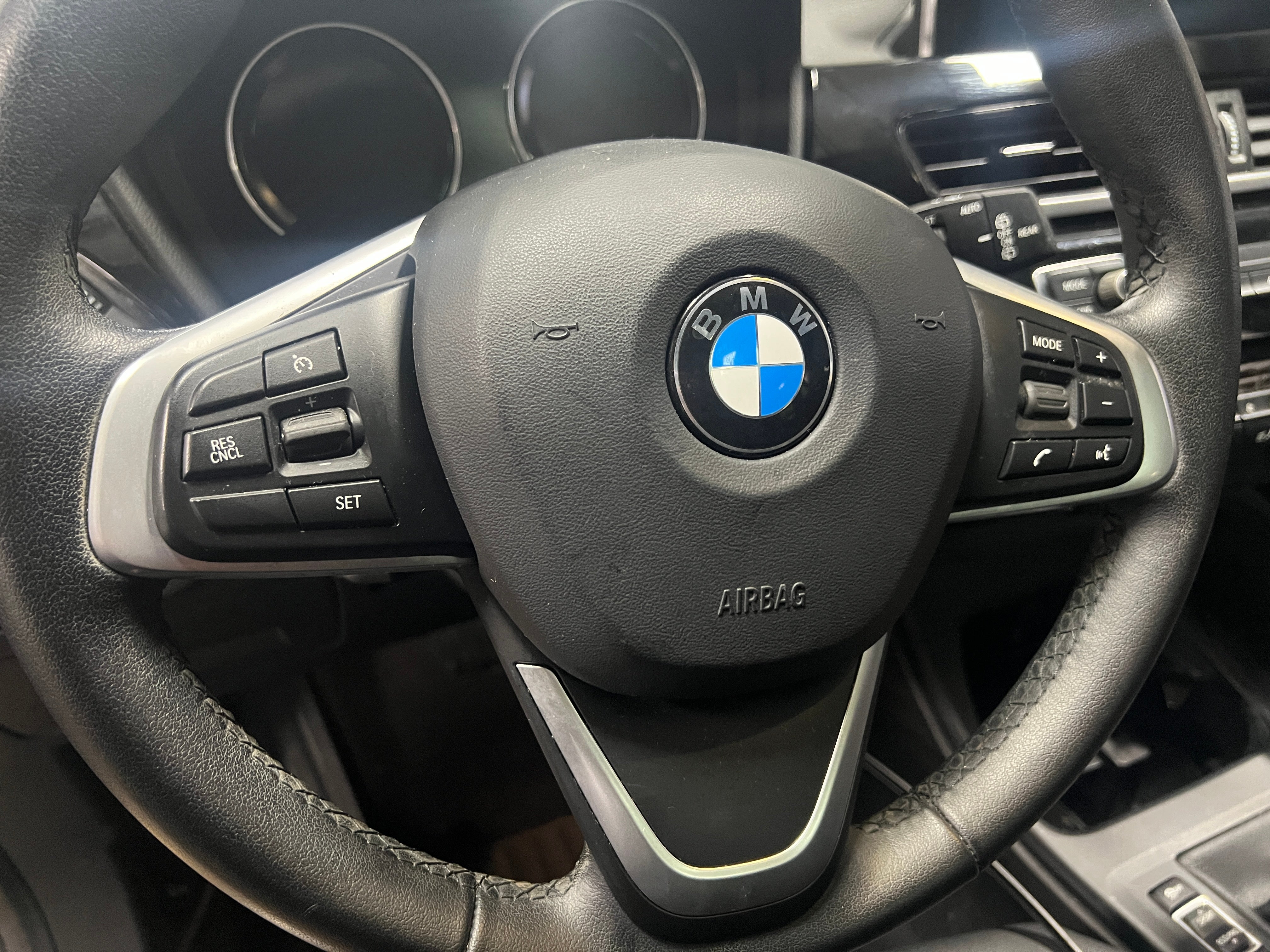 2022 BMW X1 sDrive28i 4