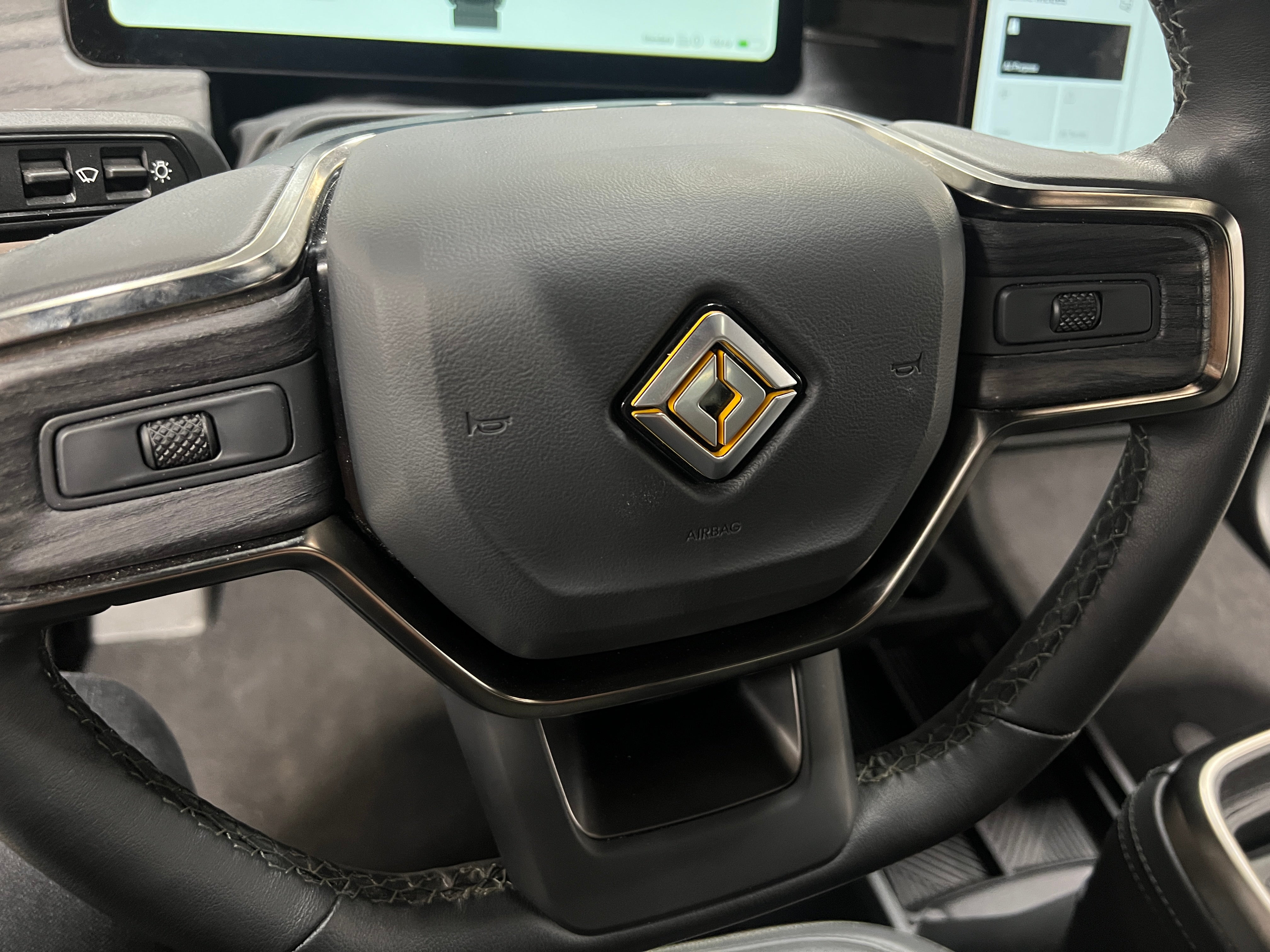 2023 Rivian R1T Adventure 4