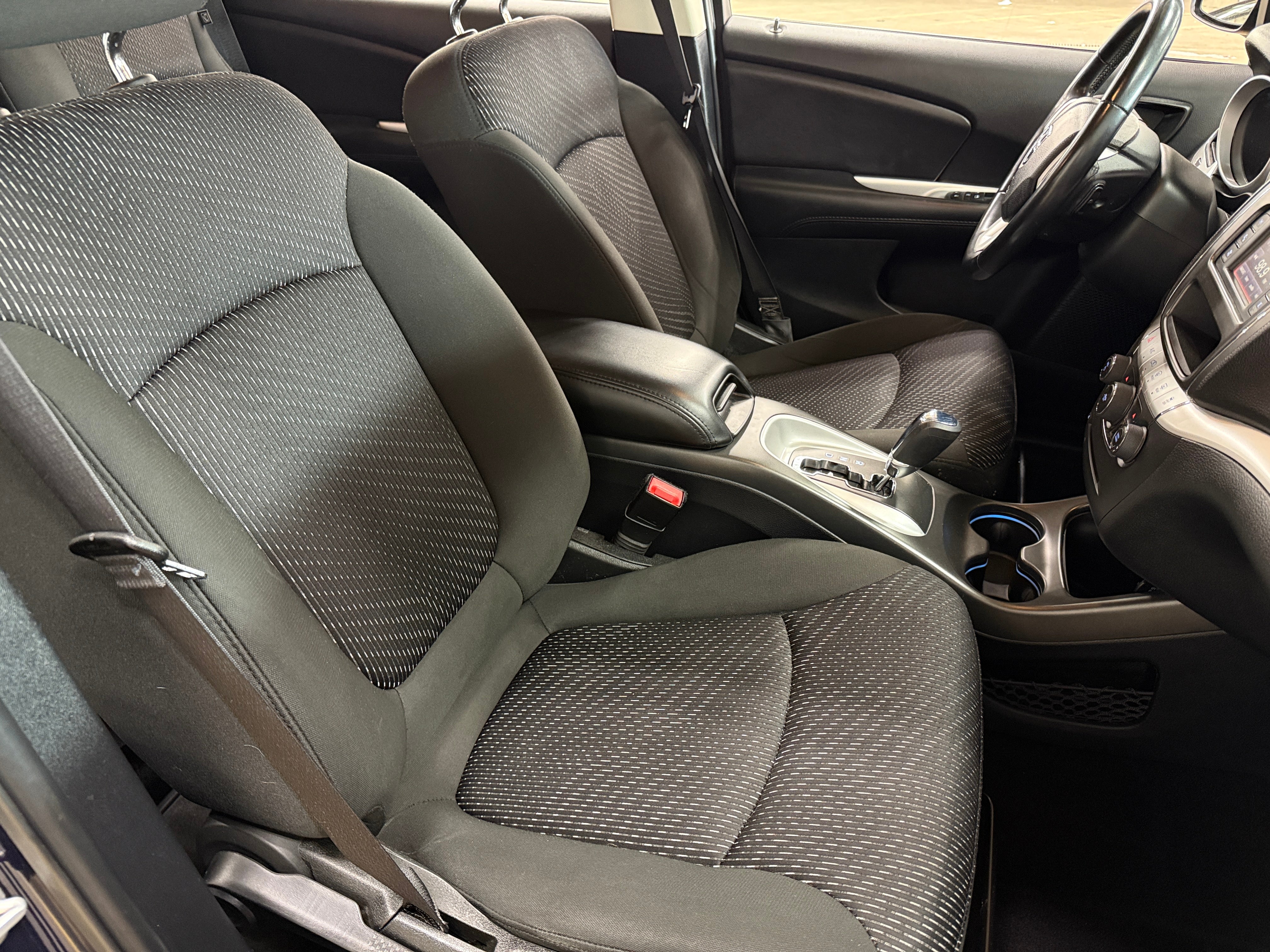 2019 Dodge Journey SE 2