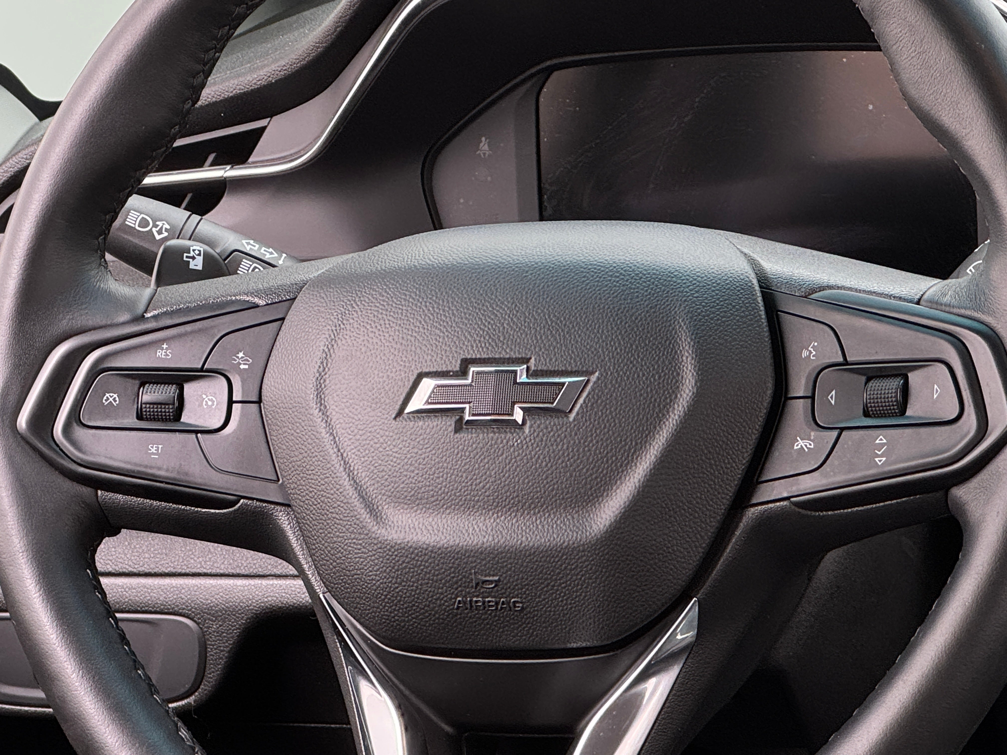 2023 Chevrolet Bolt EV 2LT 4