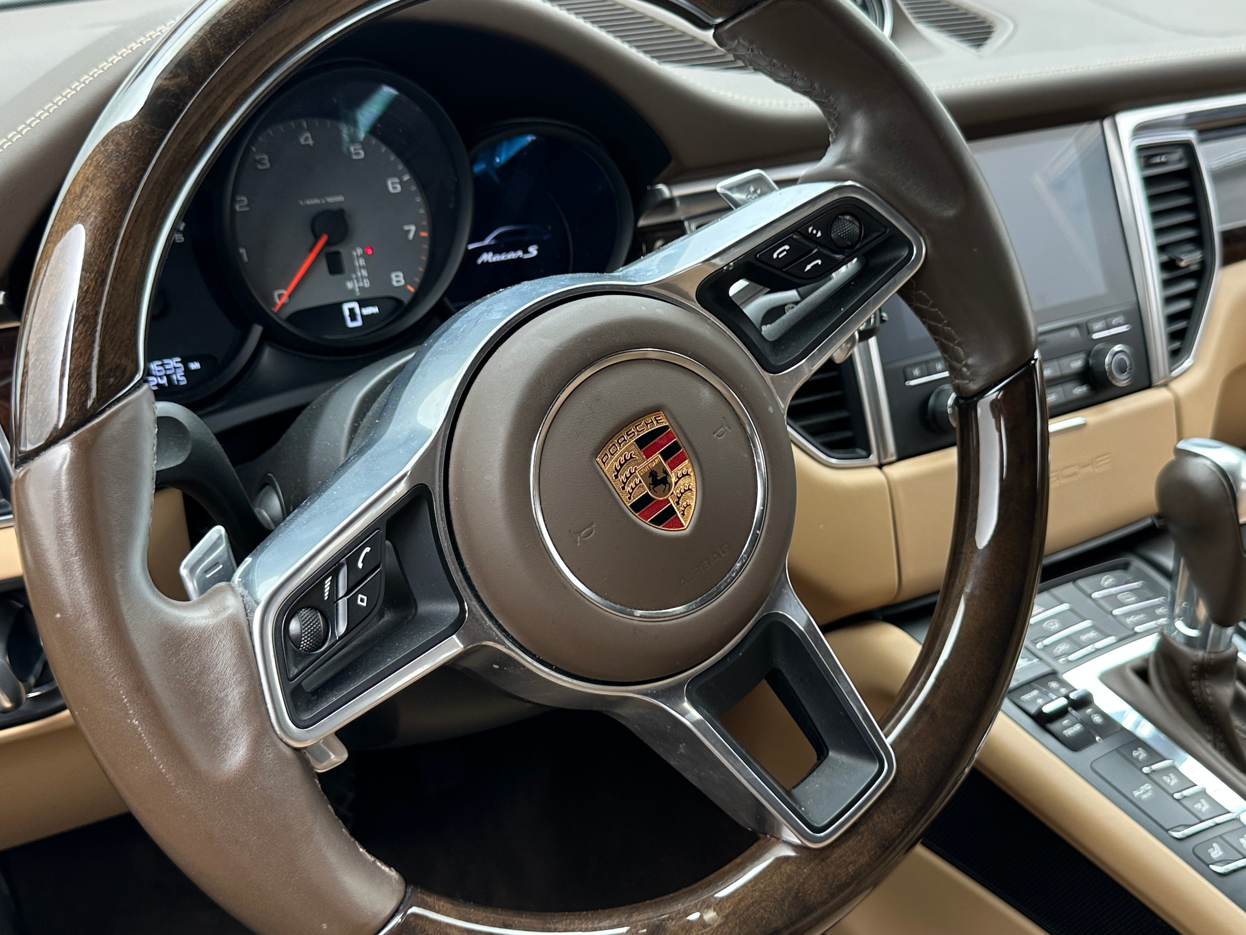 2018 Porsche Macan S 4