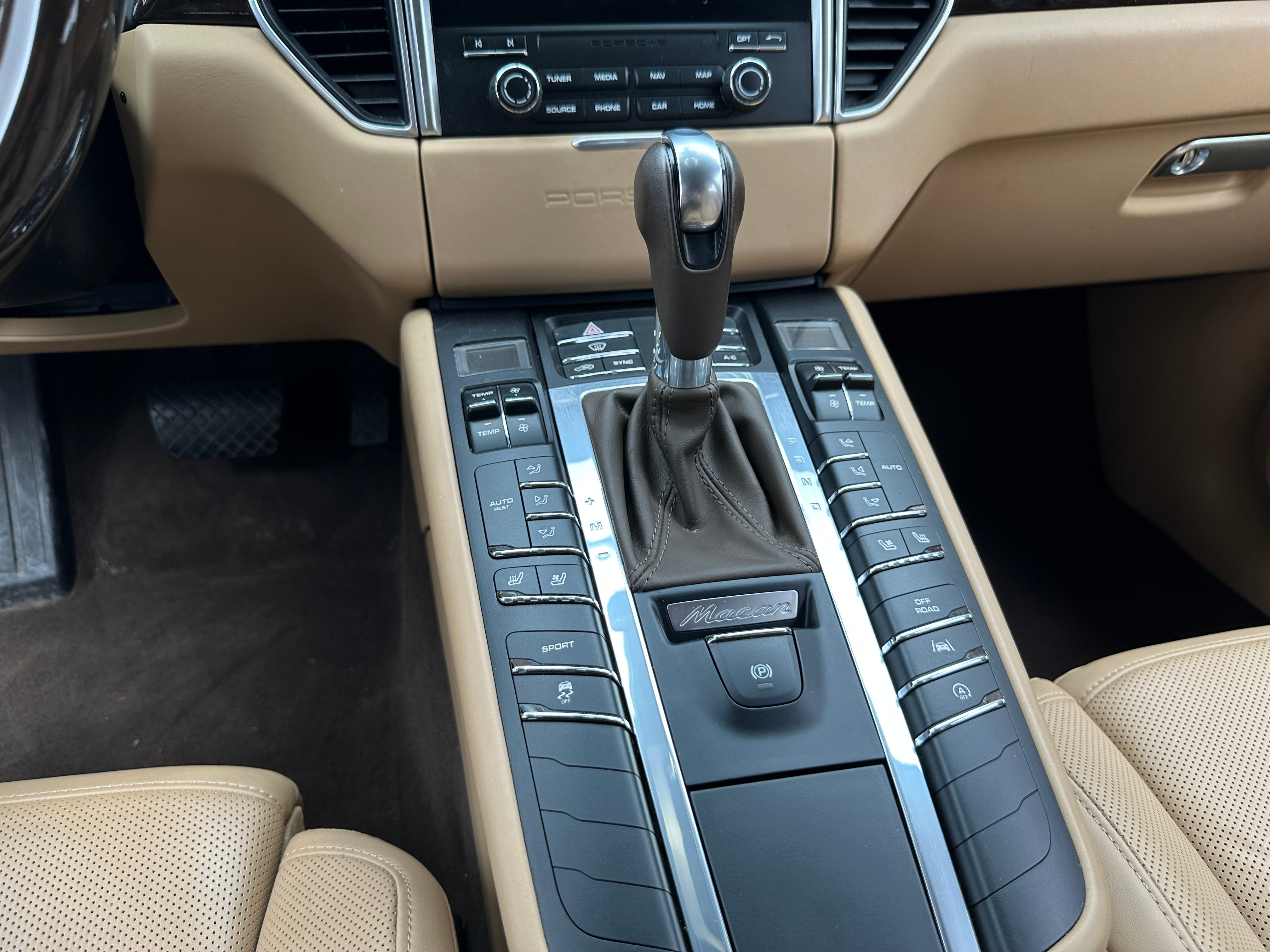 2018 Porsche Macan S 3