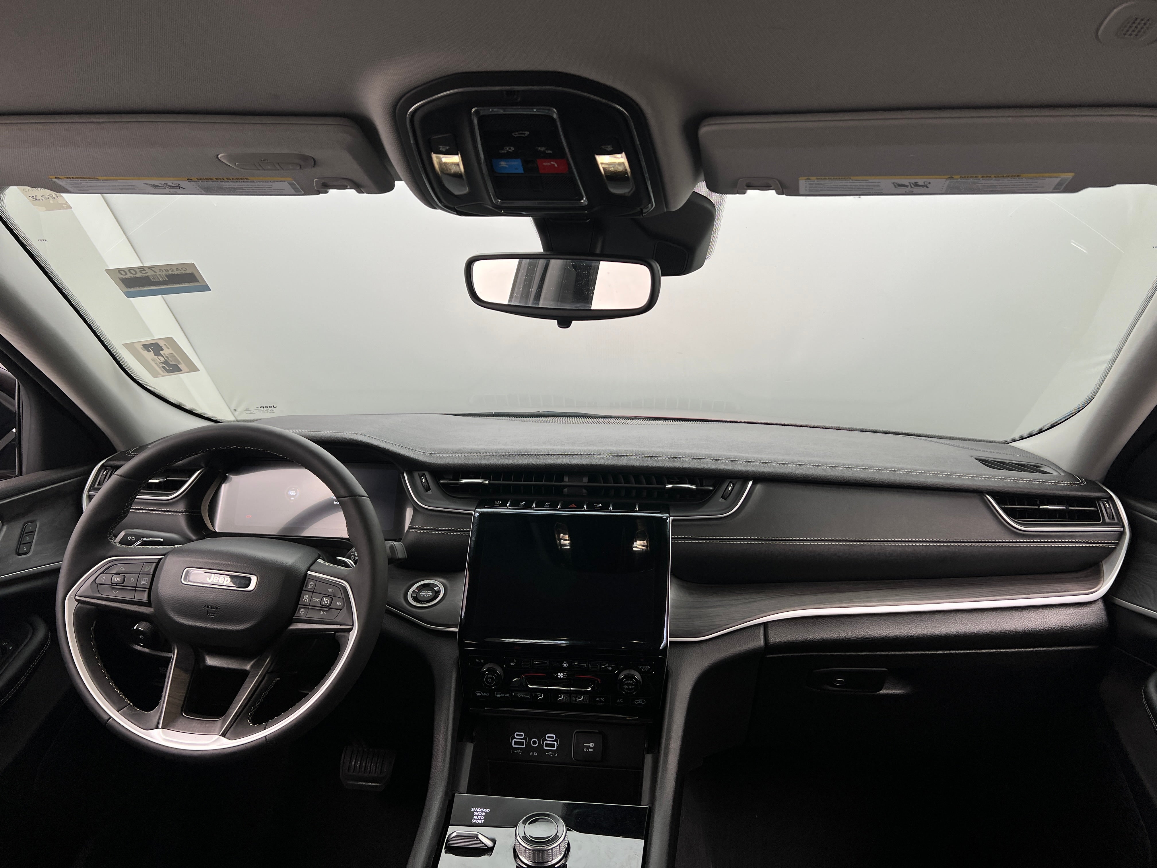 2023 Jeep Grand Cherokee L Limited Edition 2
