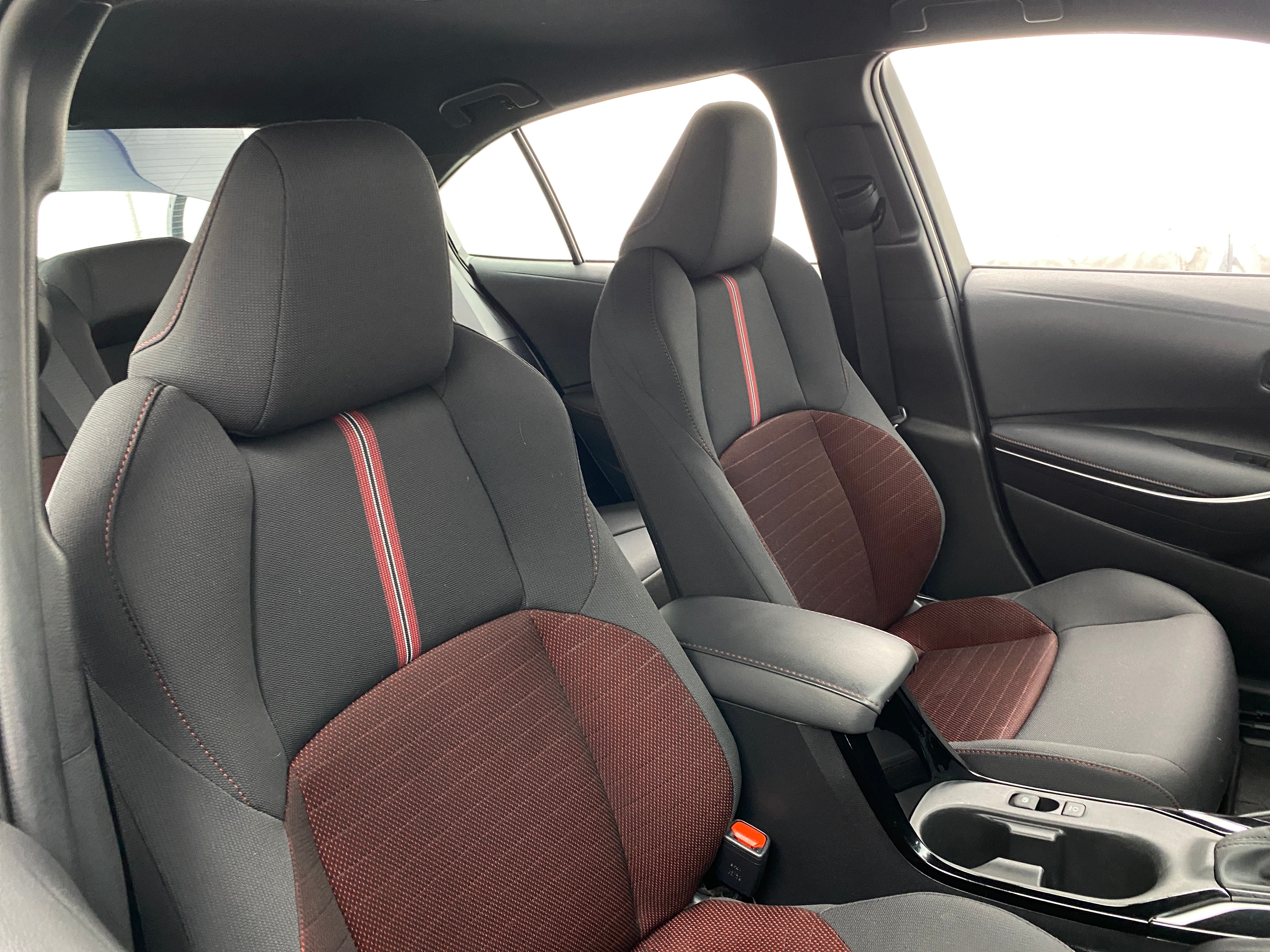 2024 Toyota Corolla SE 2
