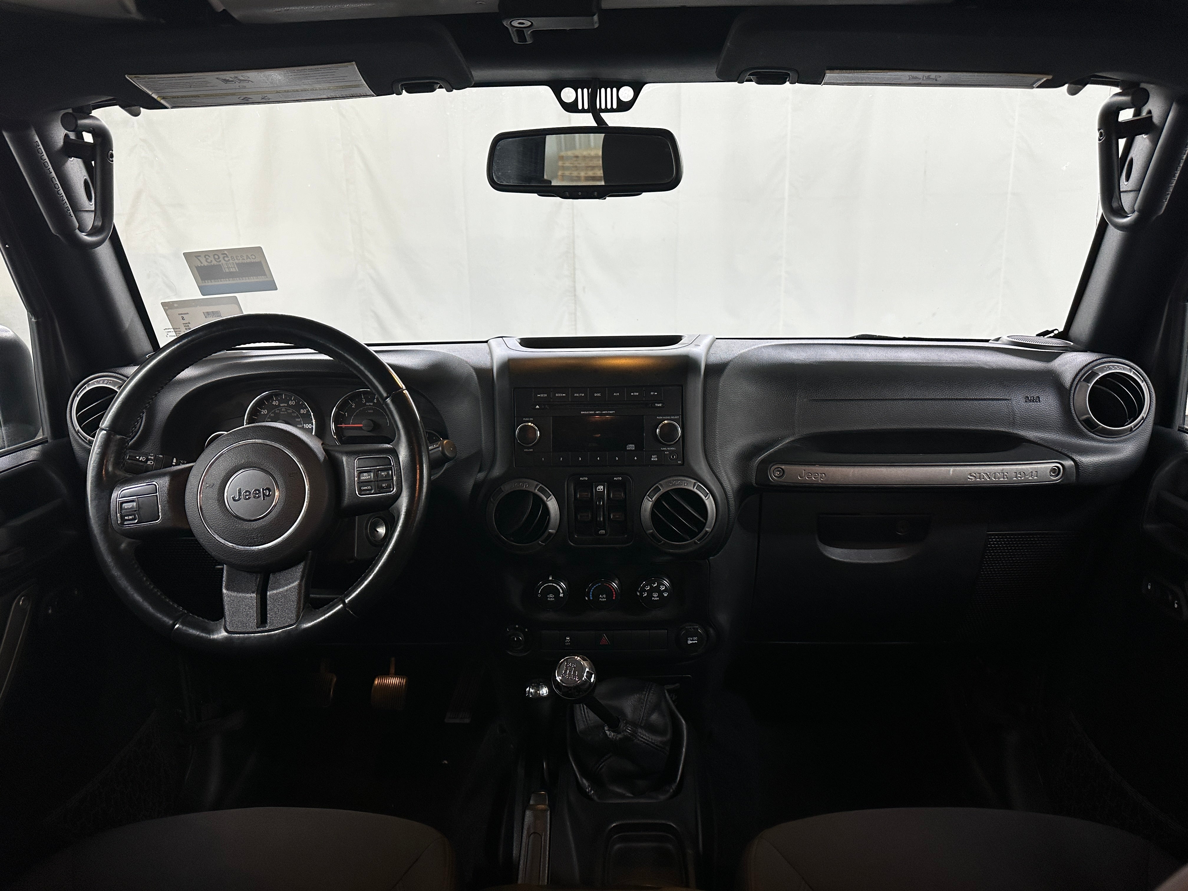 2016 Jeep Wrangler Unlimited Sport 3