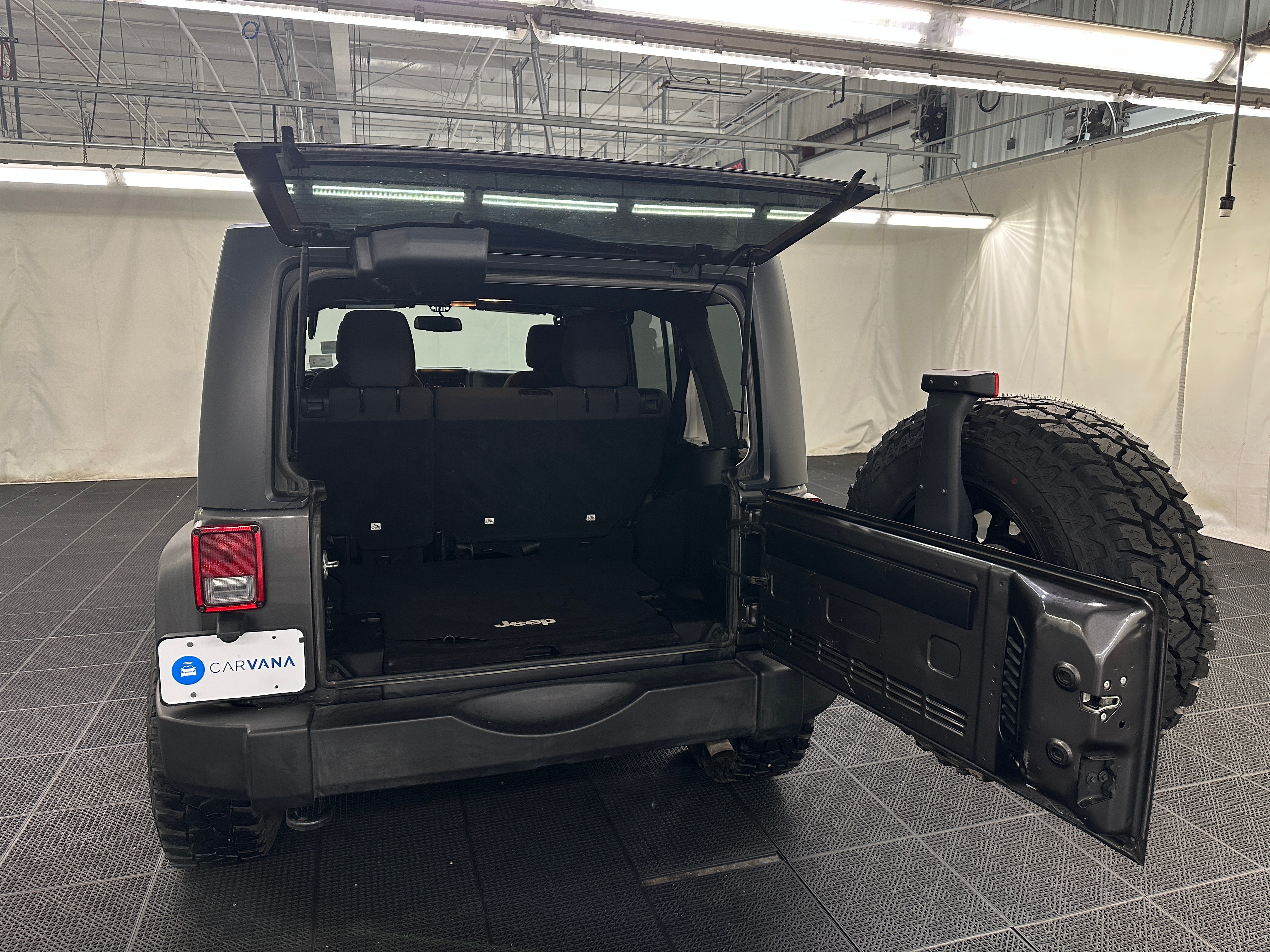 2016 Jeep Wrangler Unlimited Sport 7