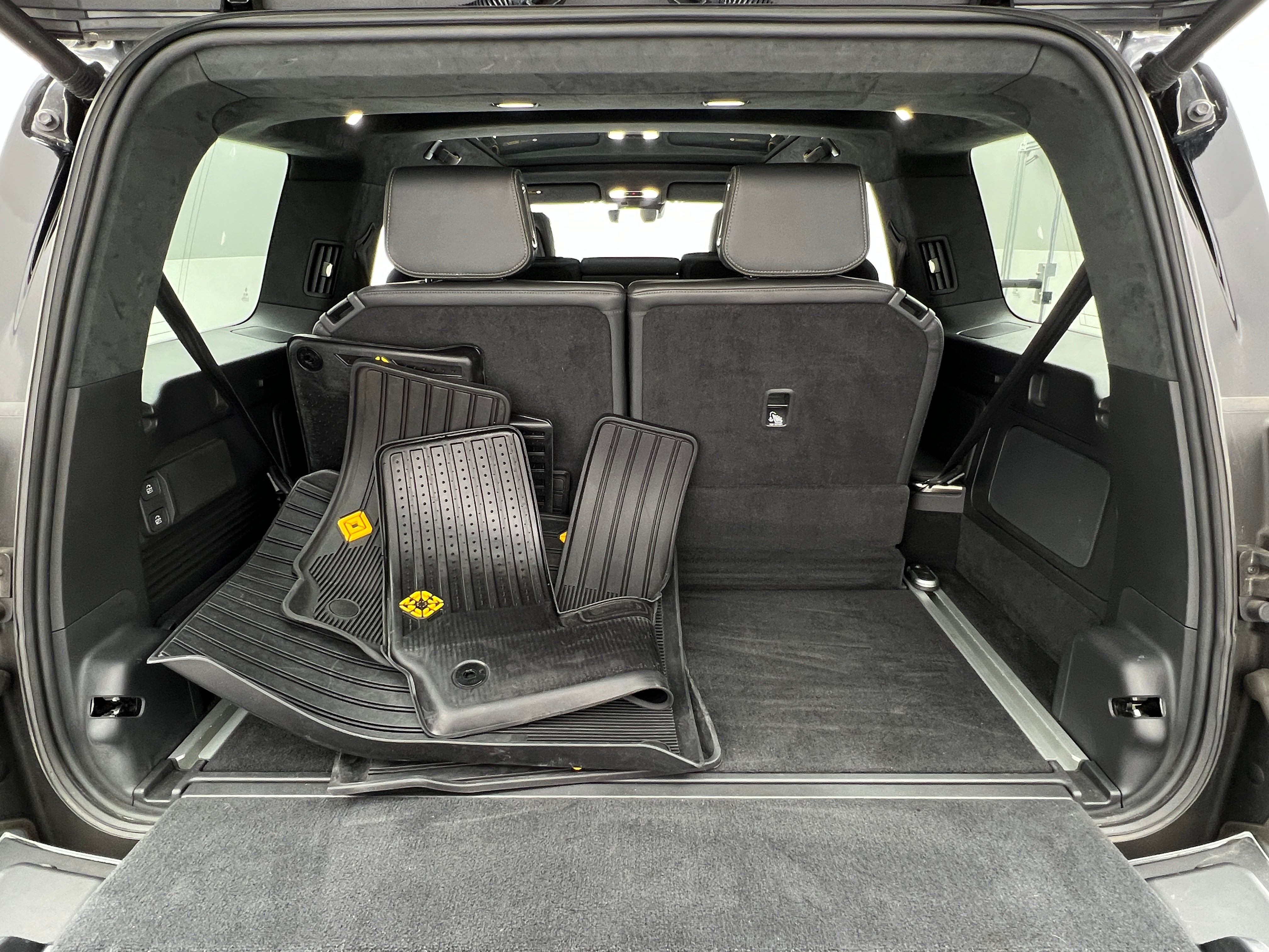 2023 Rivian R1S Adventure 6