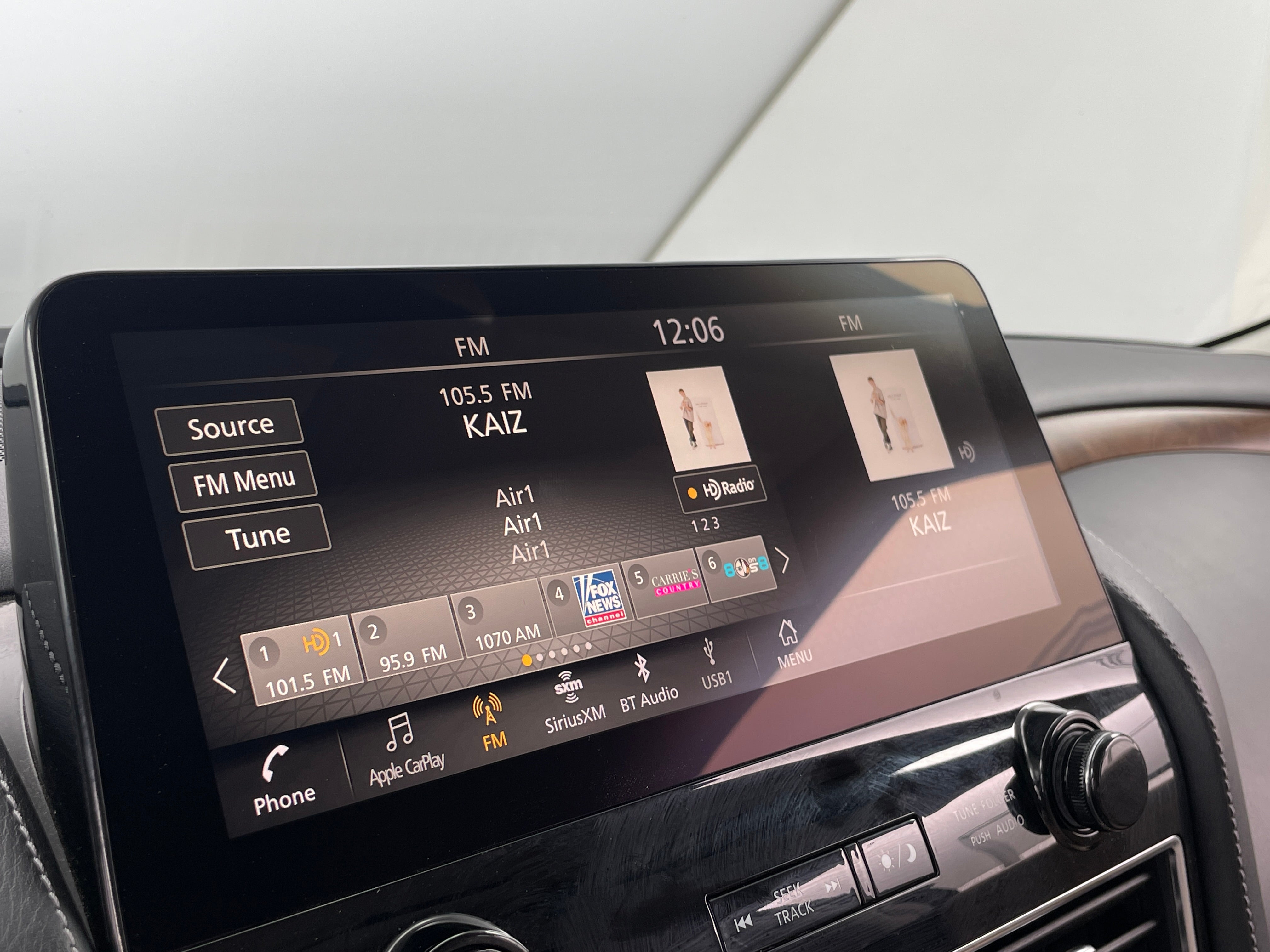 2023 Nissan Armada SL 3