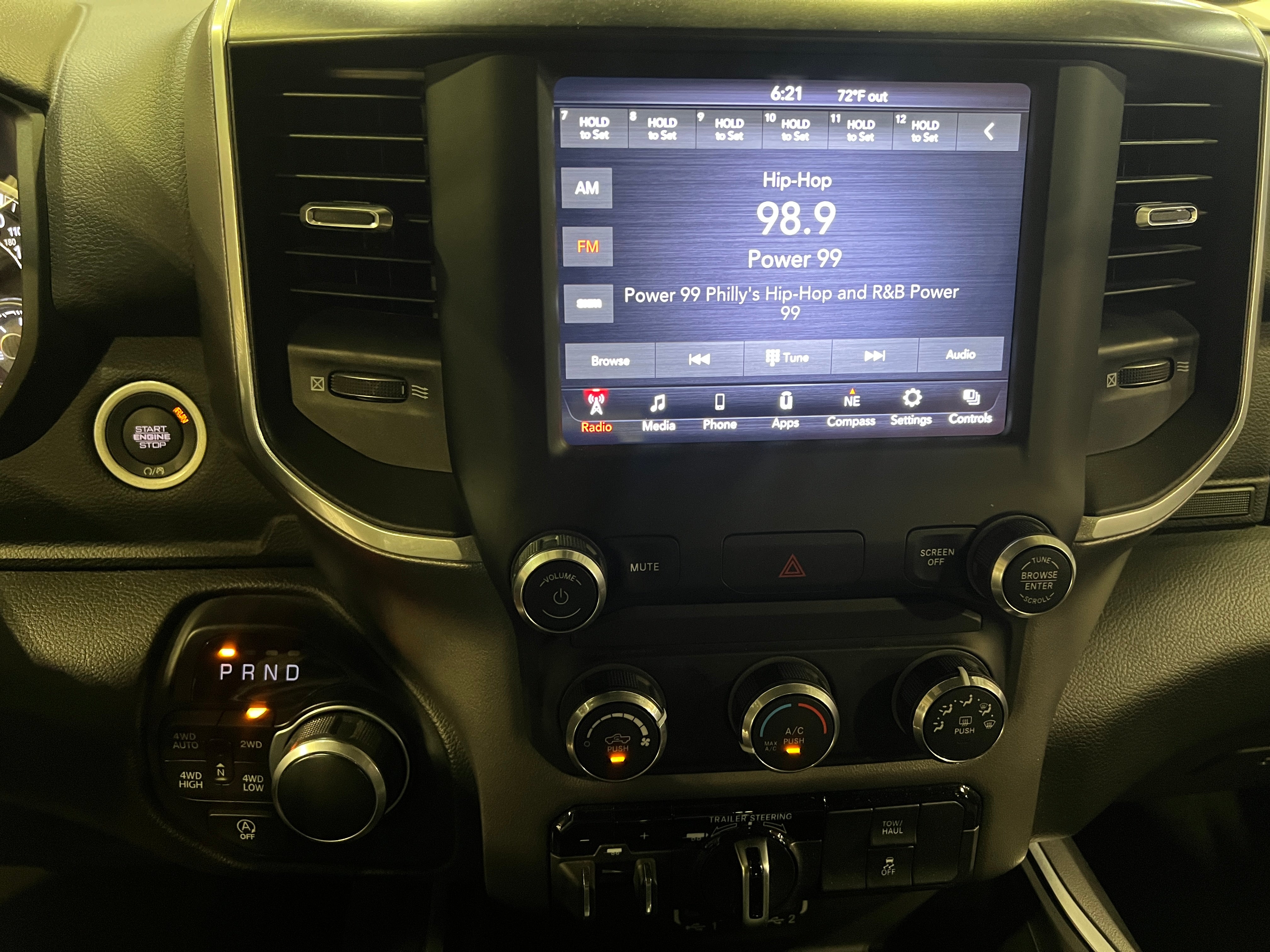 2021 RAM 1500 Big Horn 4