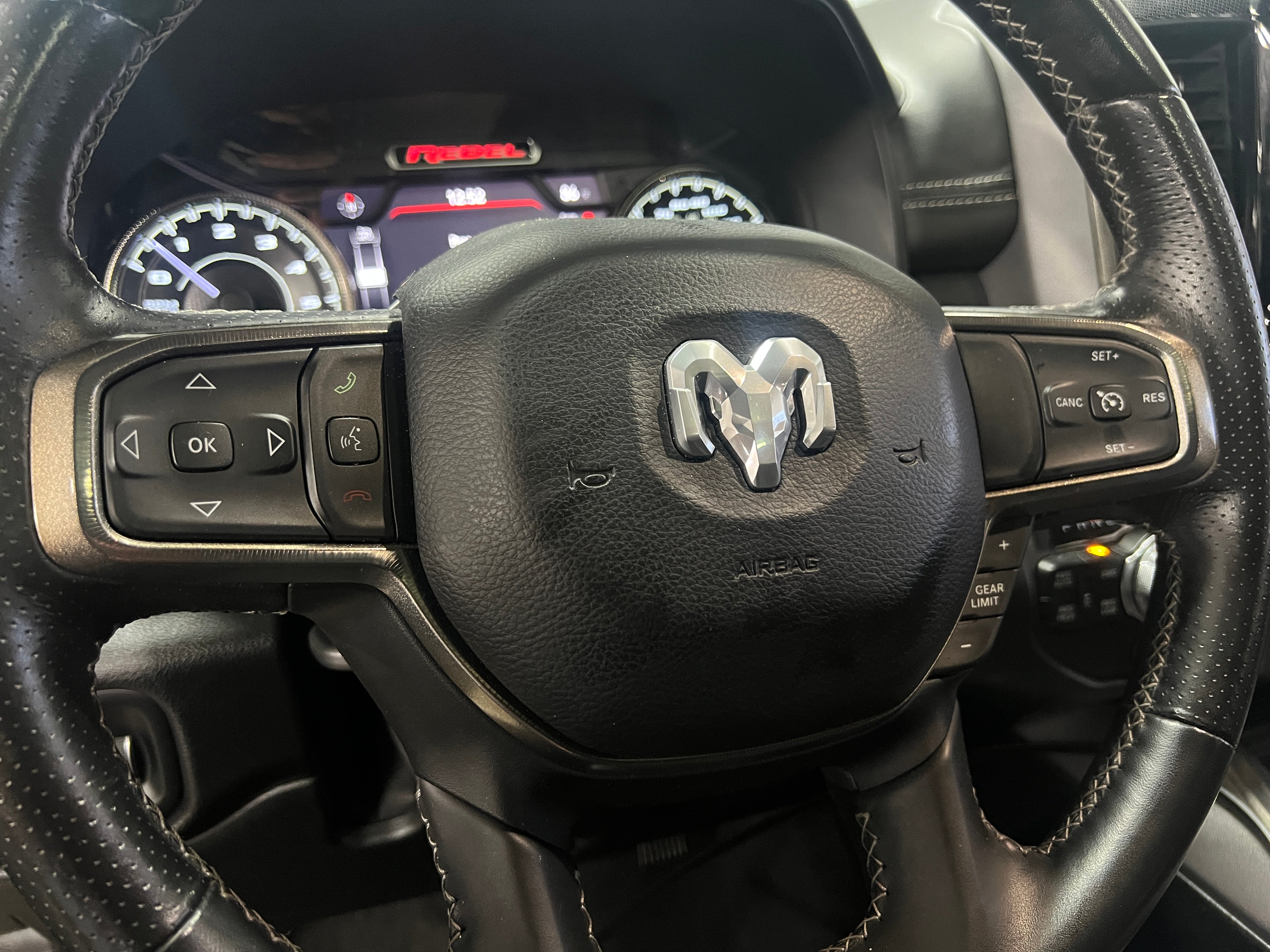 2021 RAM 1500 Rebel 4