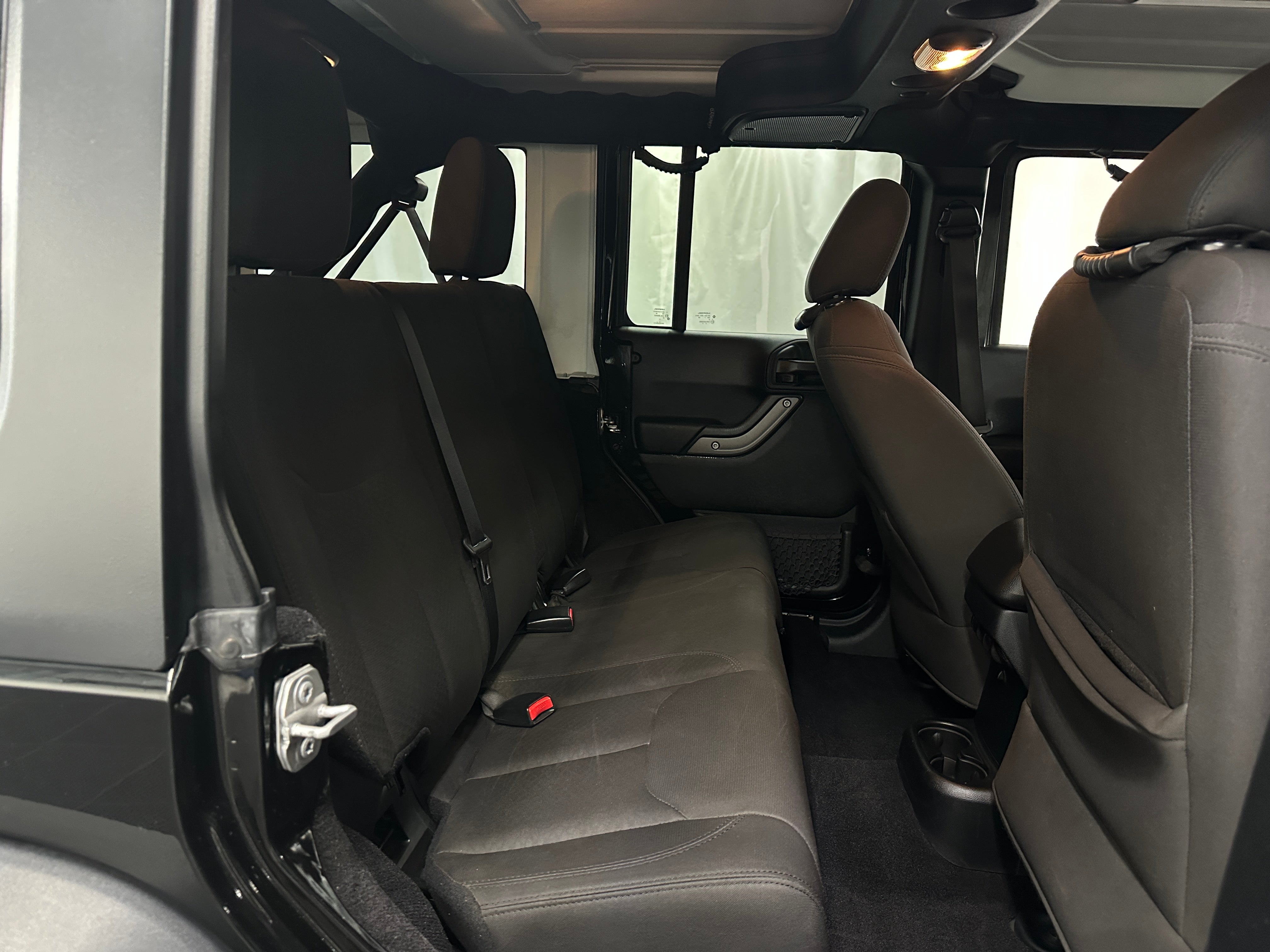2017 Jeep Wrangler Unlimited Willys Wheeler 6