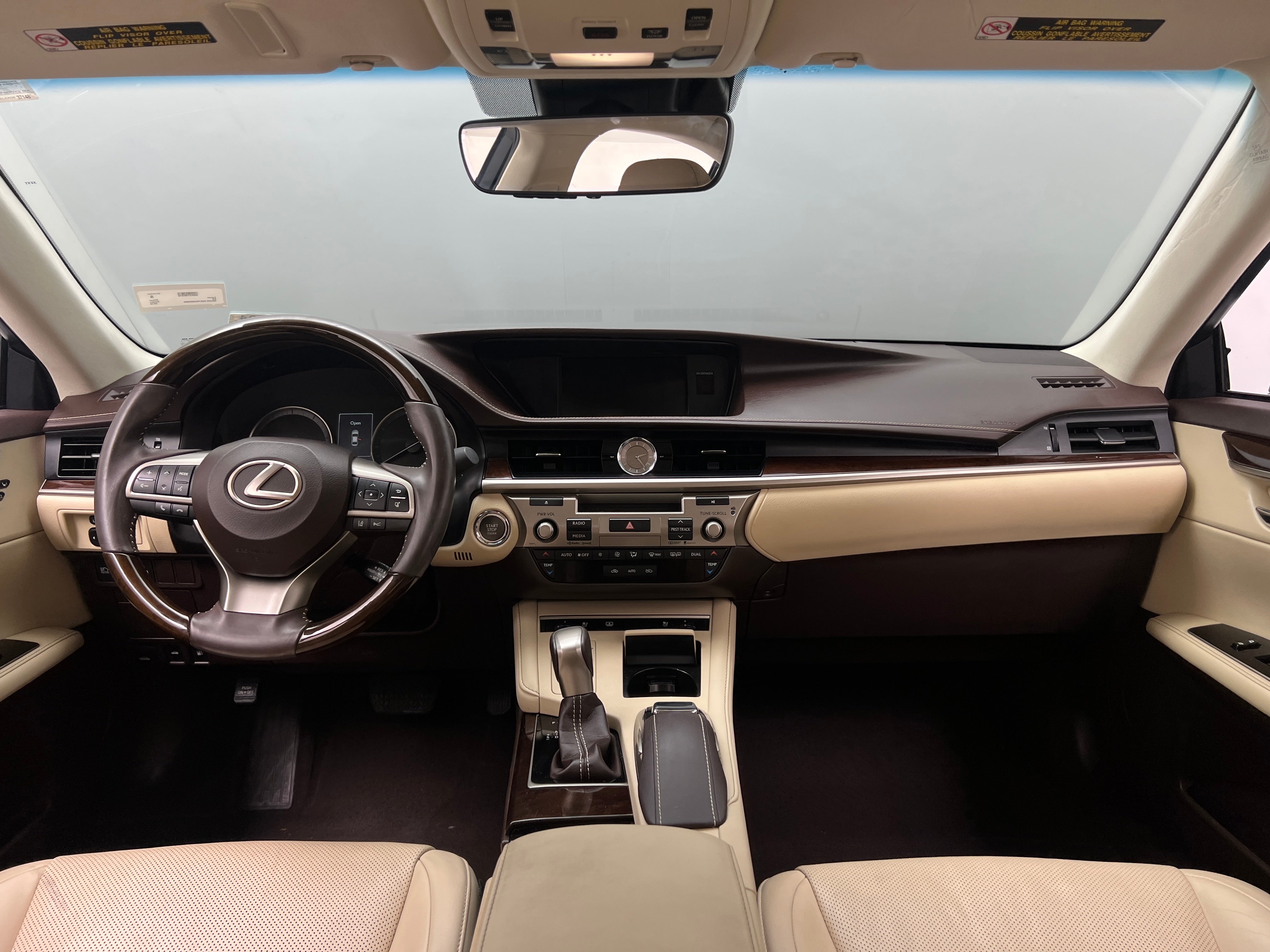 2016 Lexus ES 350 2