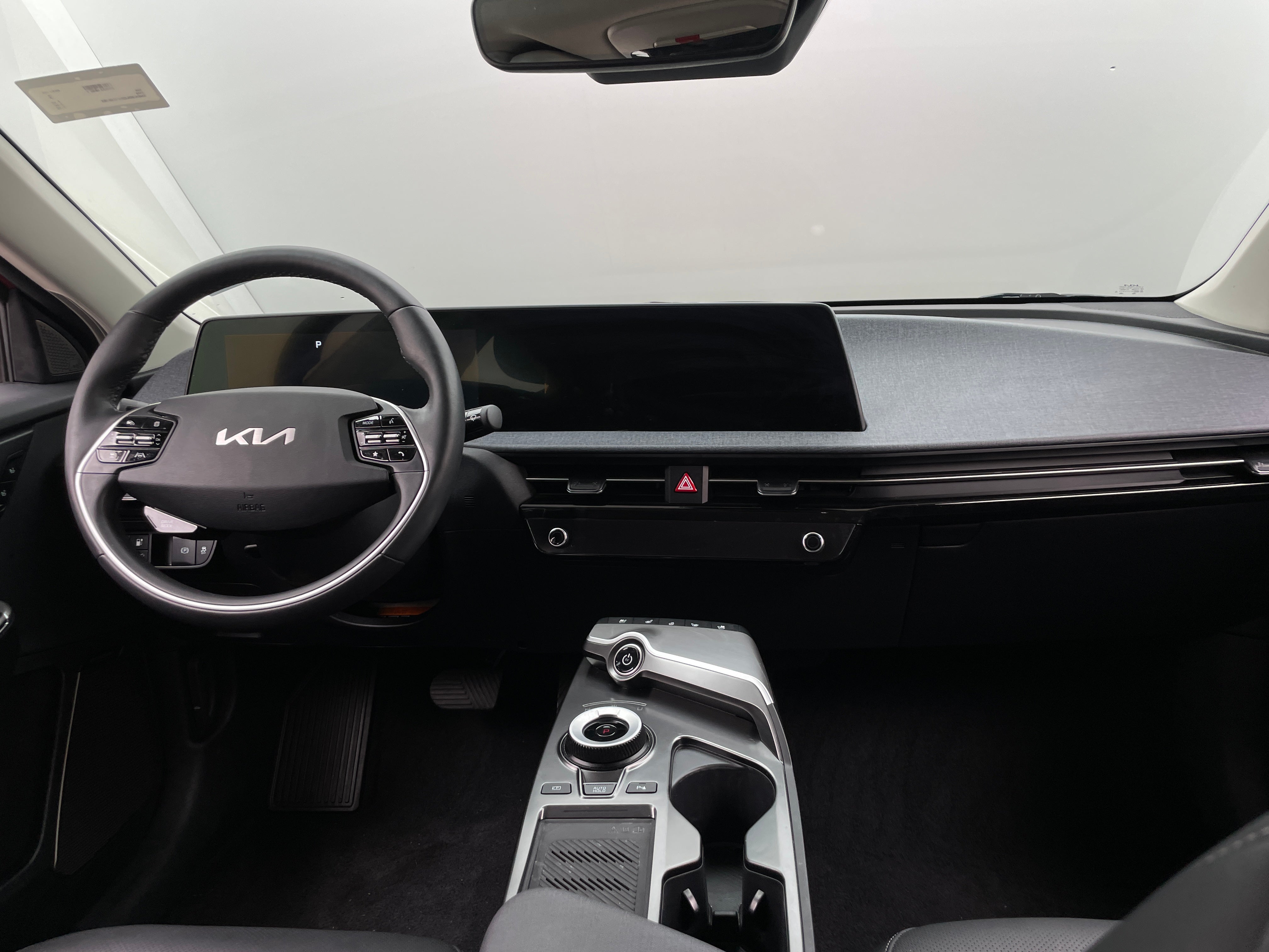 2022 Kia EV6 Wind 2