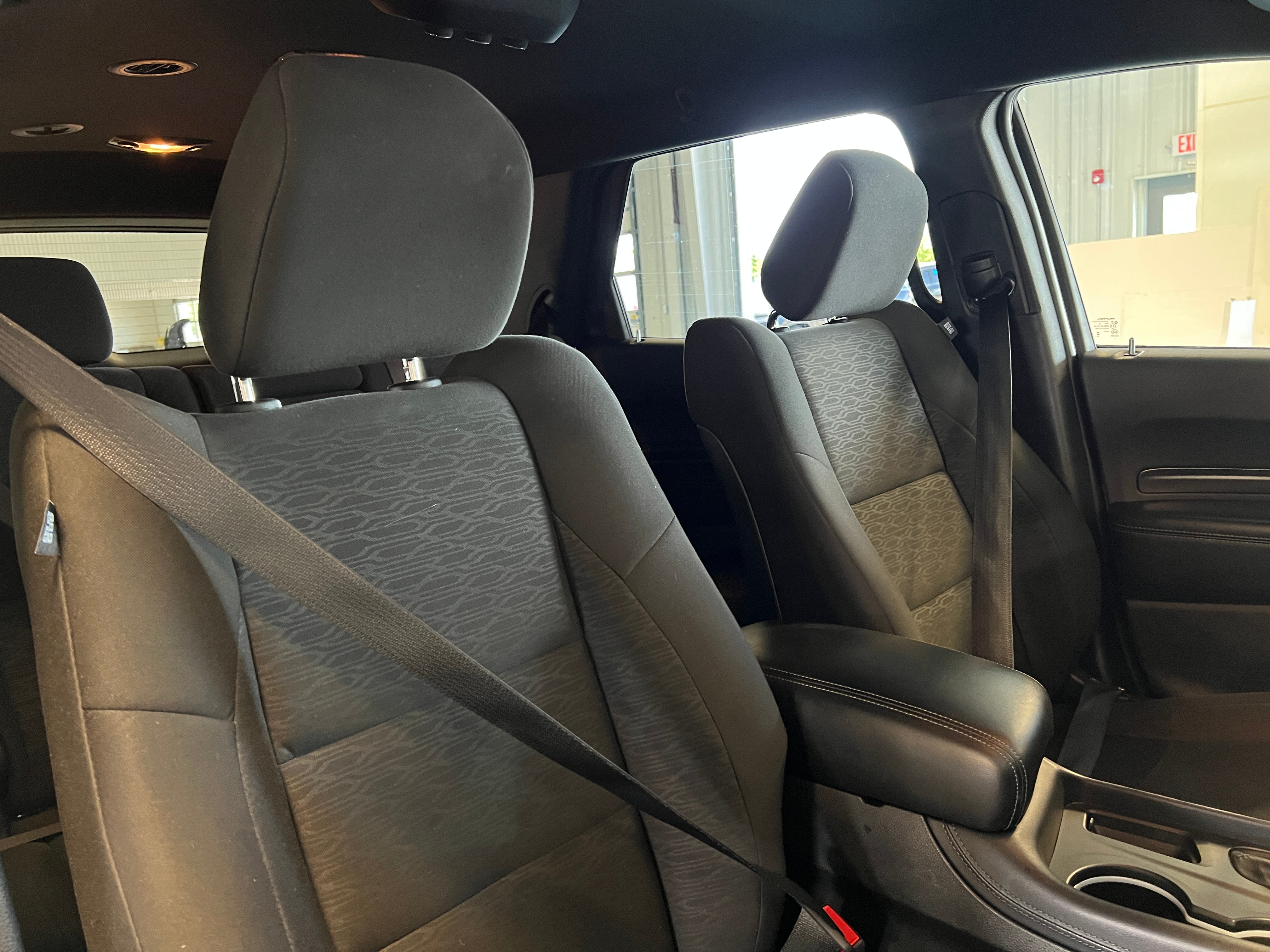 2023 Dodge Durango SXT 2
