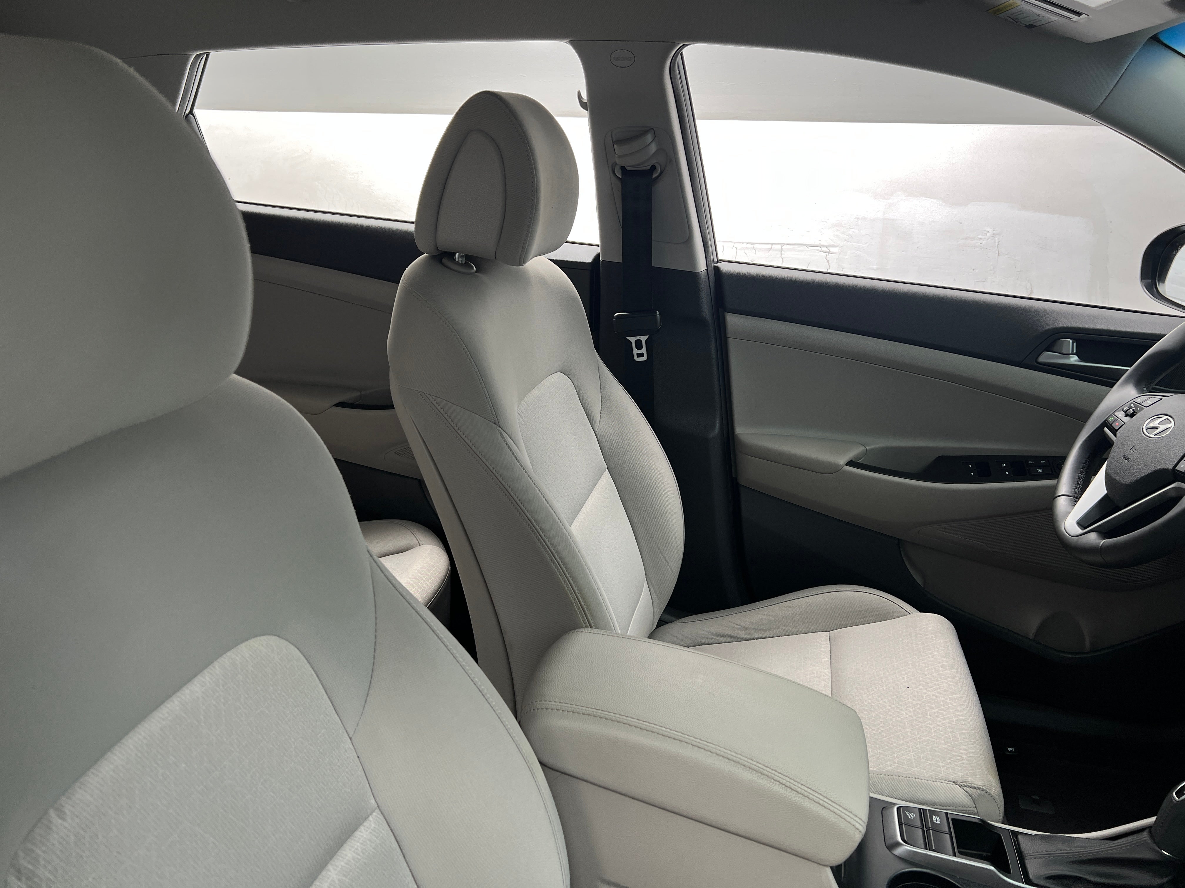 2017 Hyundai Tucson Sport 2